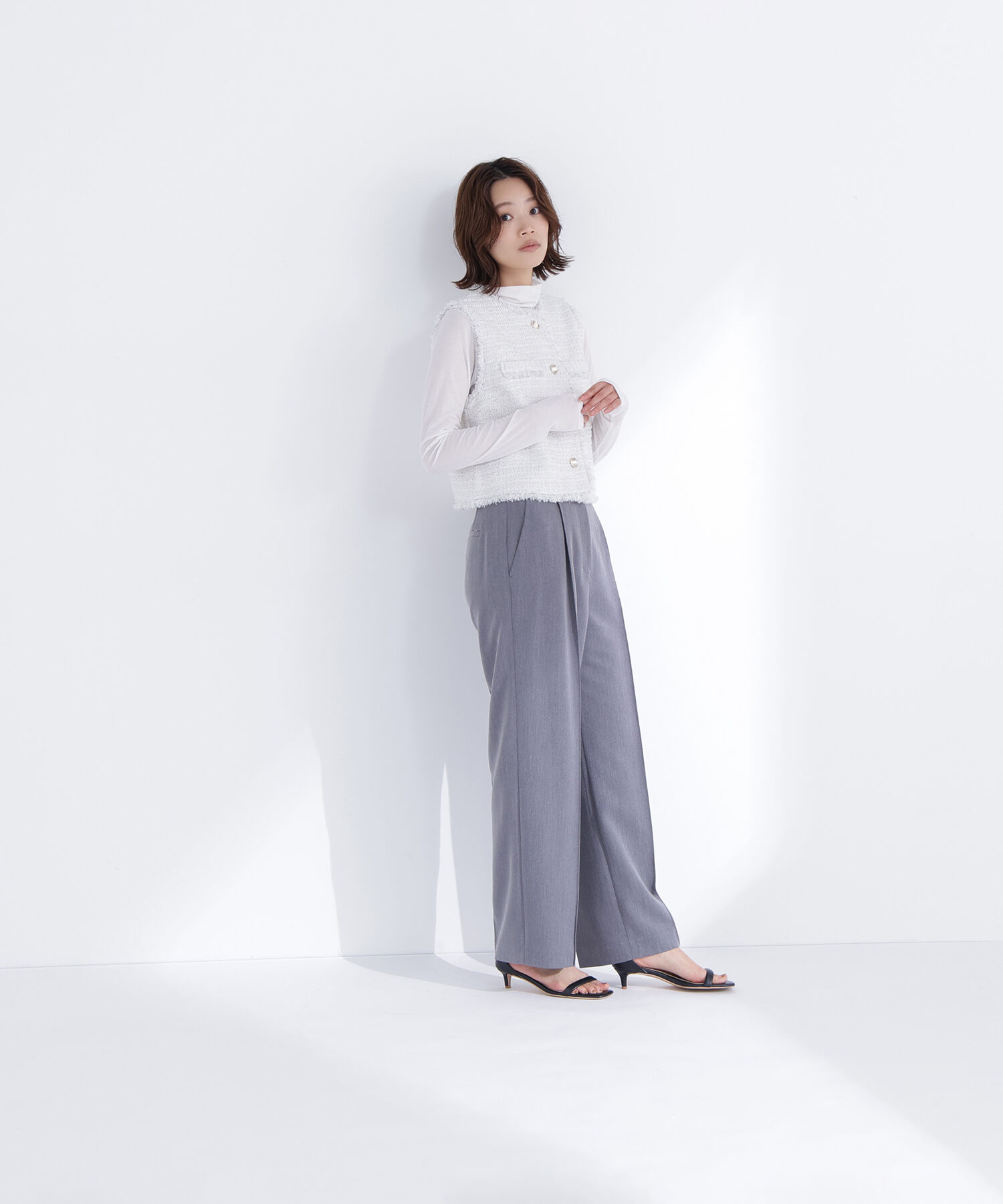  「ツイードシリーズ コンパクトジレ」|ブルゾン・スタジャン|