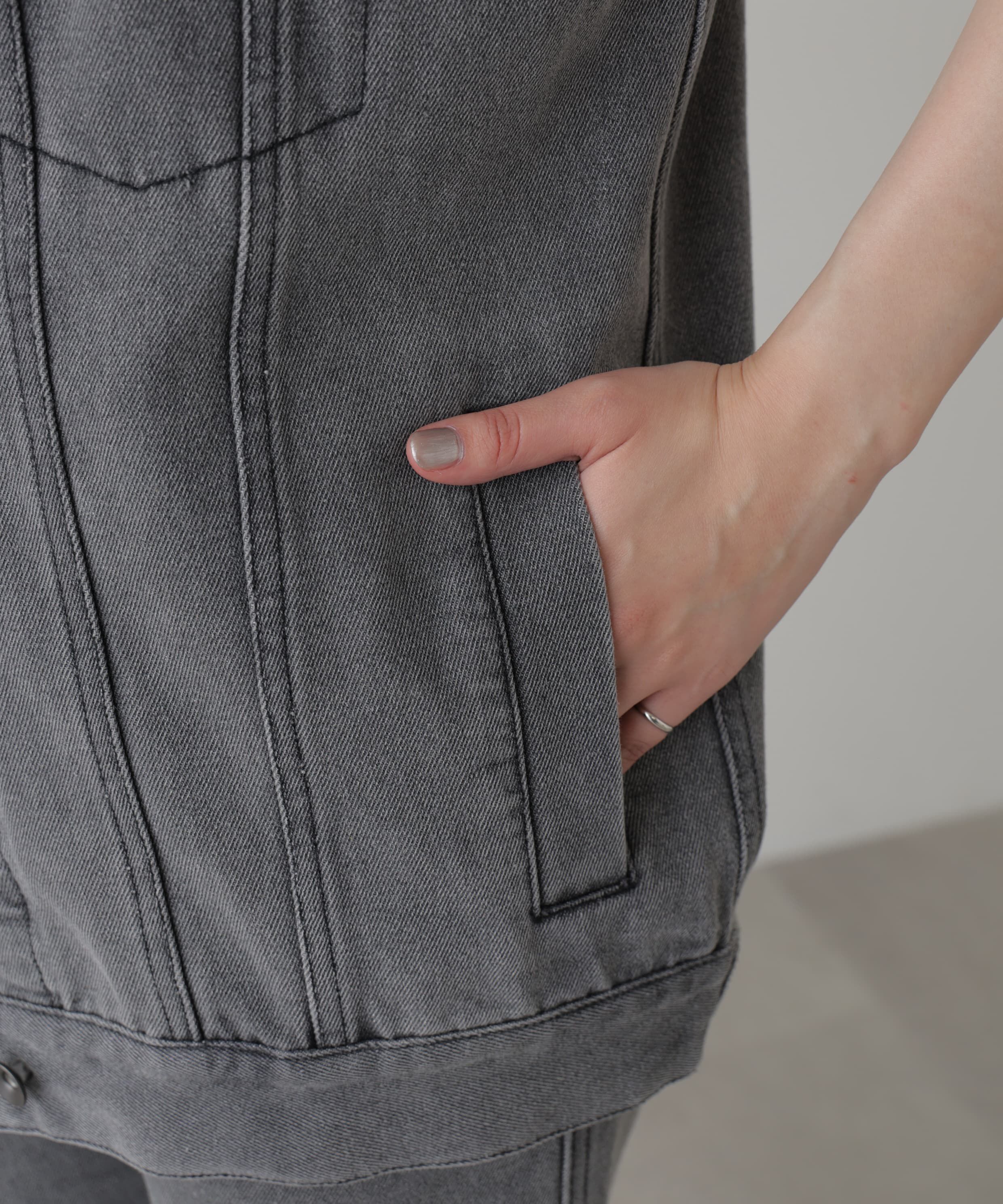  「ミドル丈デニムベスト」|ブルゾン・スタジャン|