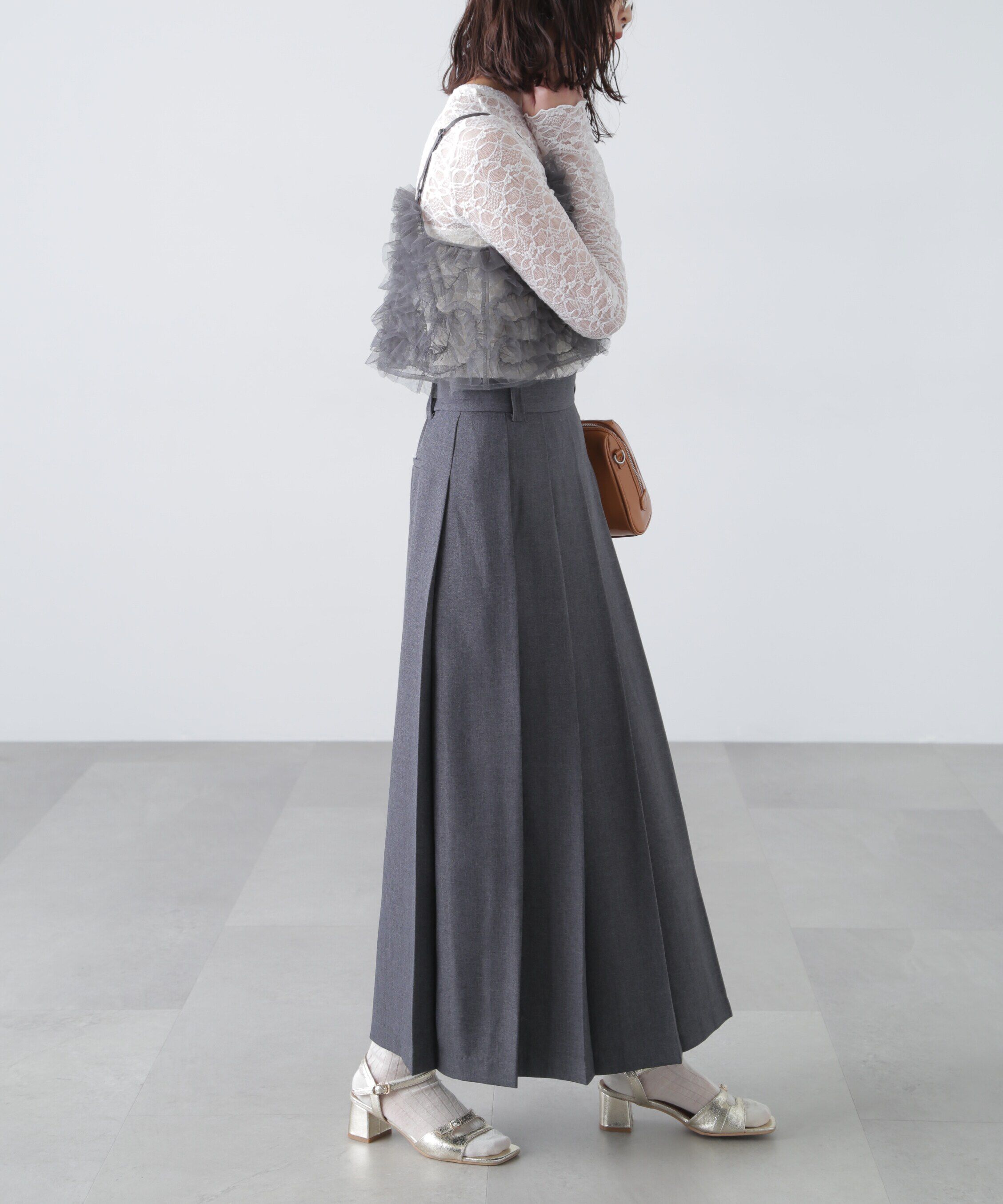  「フロントスリットプリーツロングスカート」|スカート|