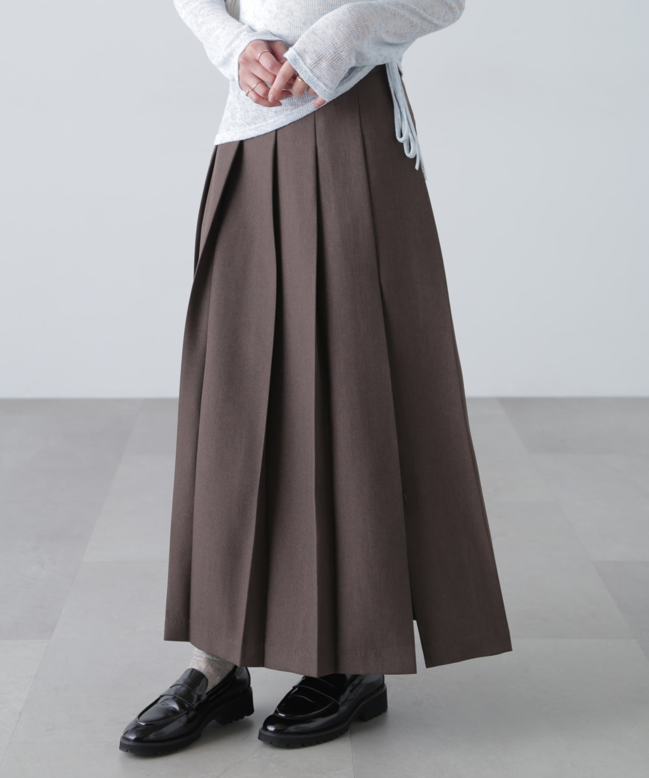  「フロントスリットプリーツロングスカート」|スカート|