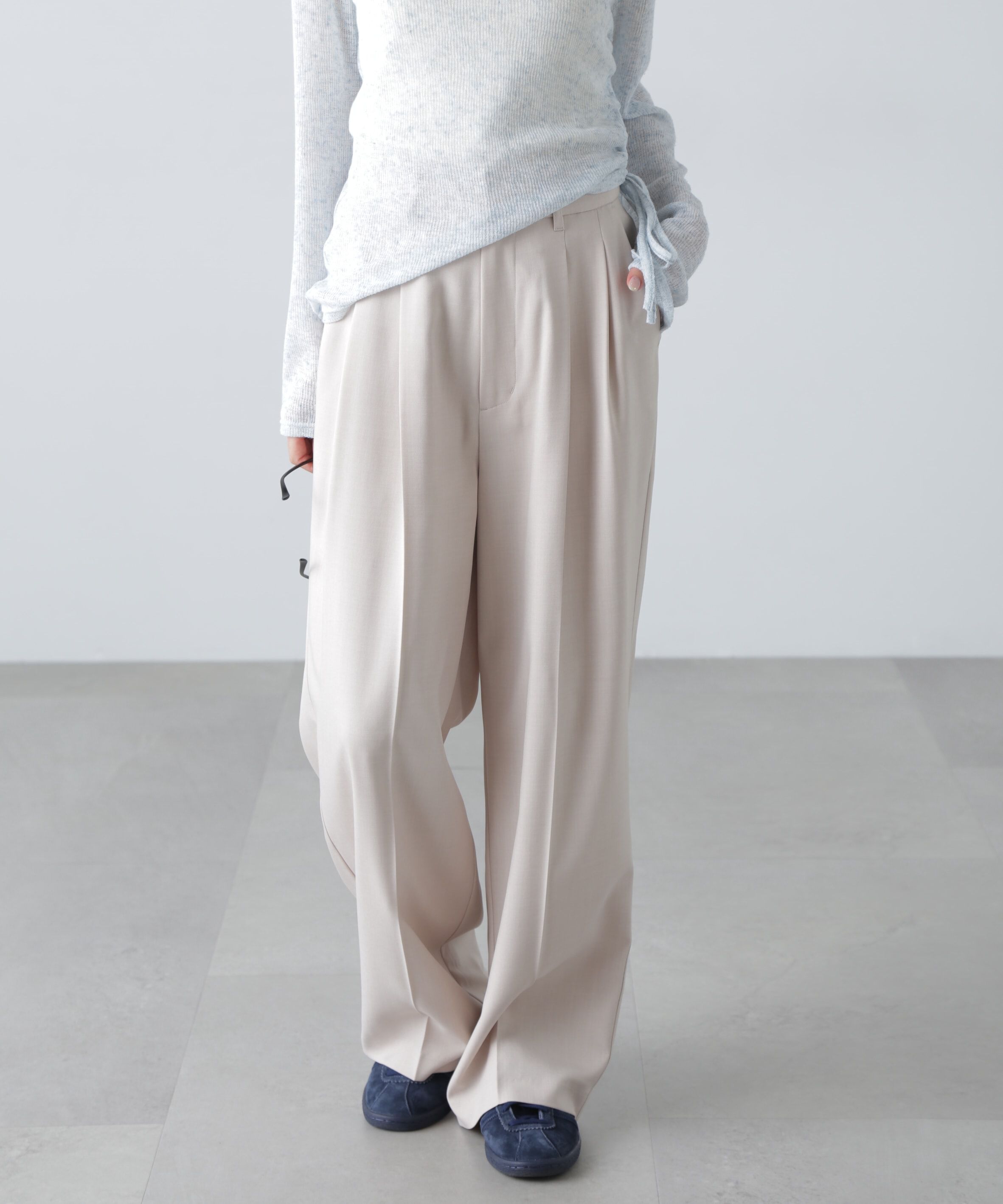  「梳毛調合繊タックワイドパンツ」|その他|ライトベージ