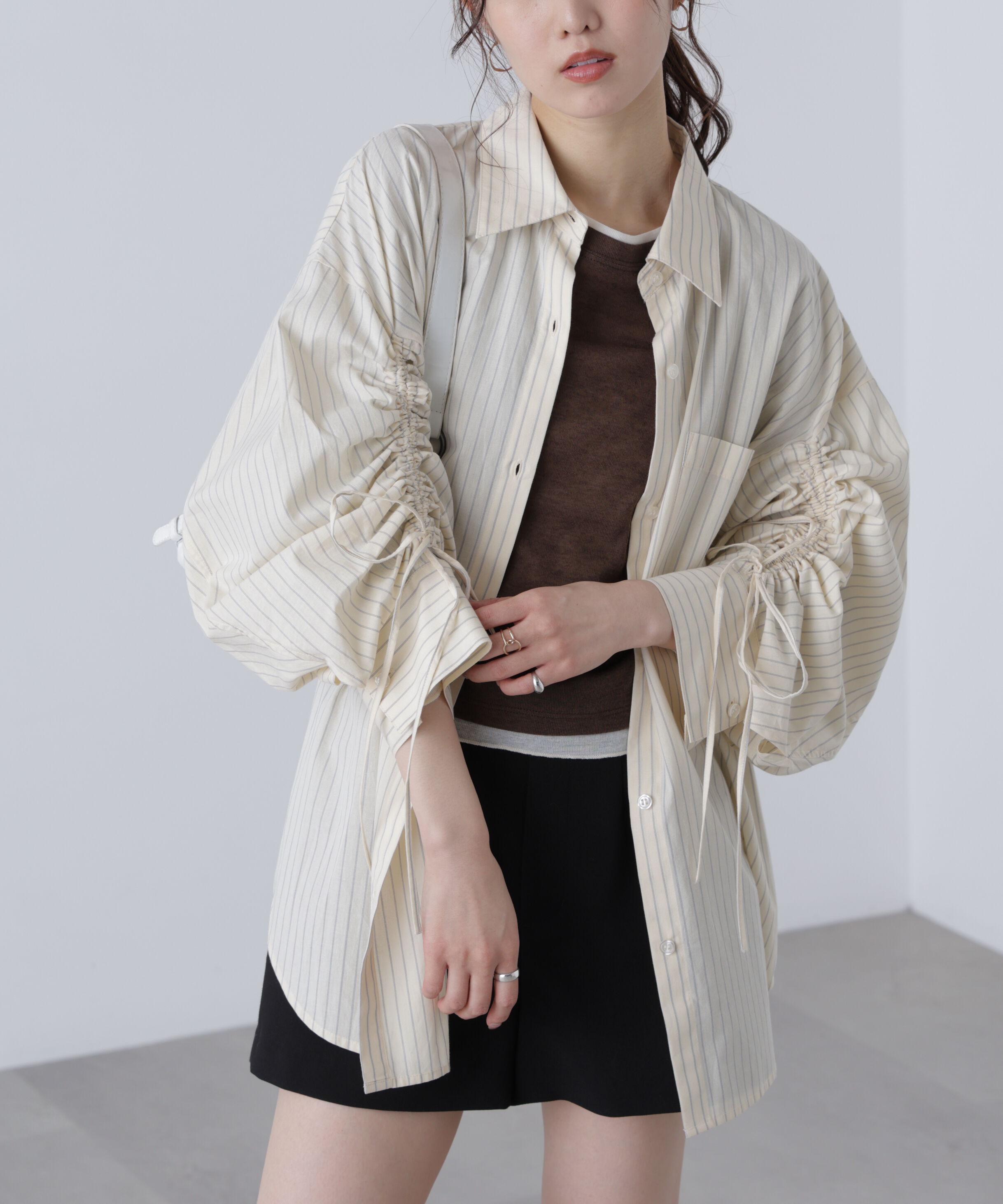  「袖シャーリングオーバーシャツ」|シャツ・ブラウス|