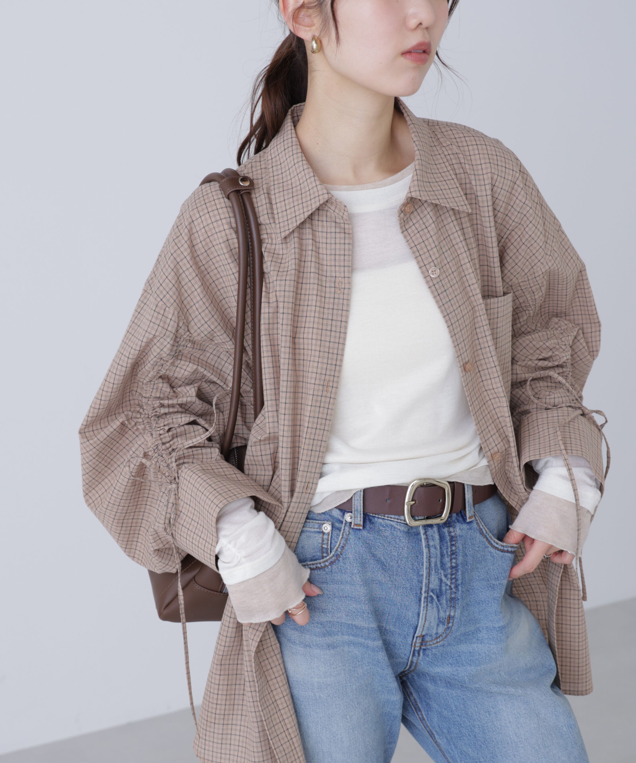  「袖シャーリングオーバーシャツ」|シャツ・ブラウス|ベージュチェ 2