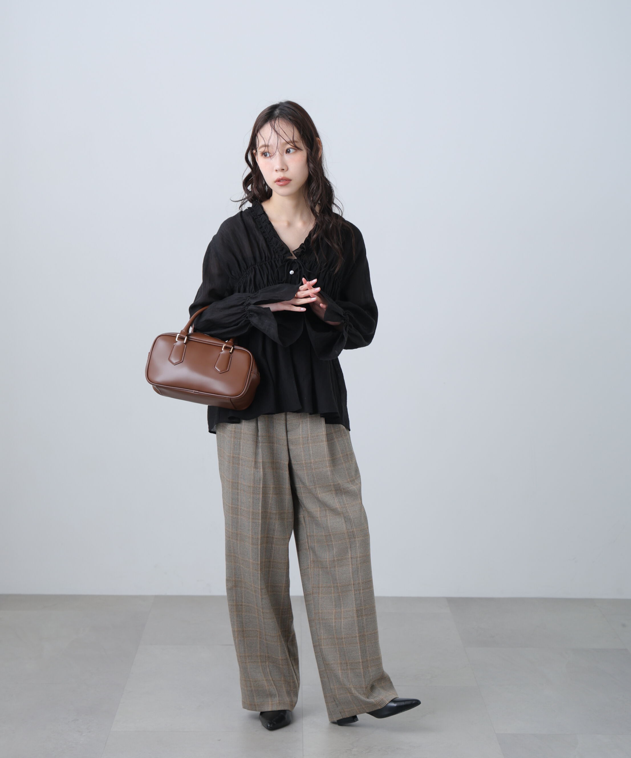  「麻調合繊タックワイドパンツ」|その他|