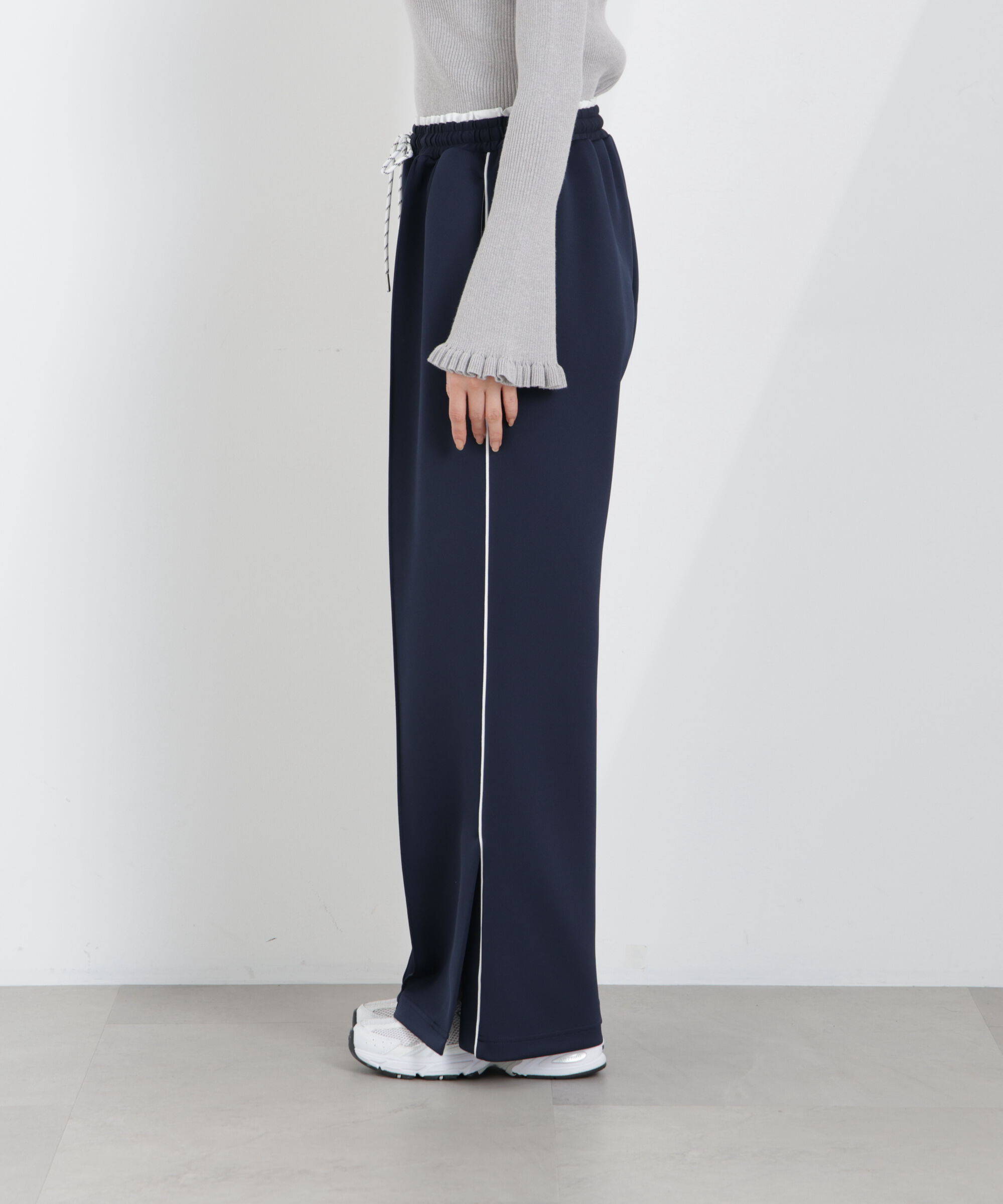 PROPORTION BODY DRESSING「＜新津のんさんコラボ＞〈a/mie〉トラックパンツ 26SS」|その他|