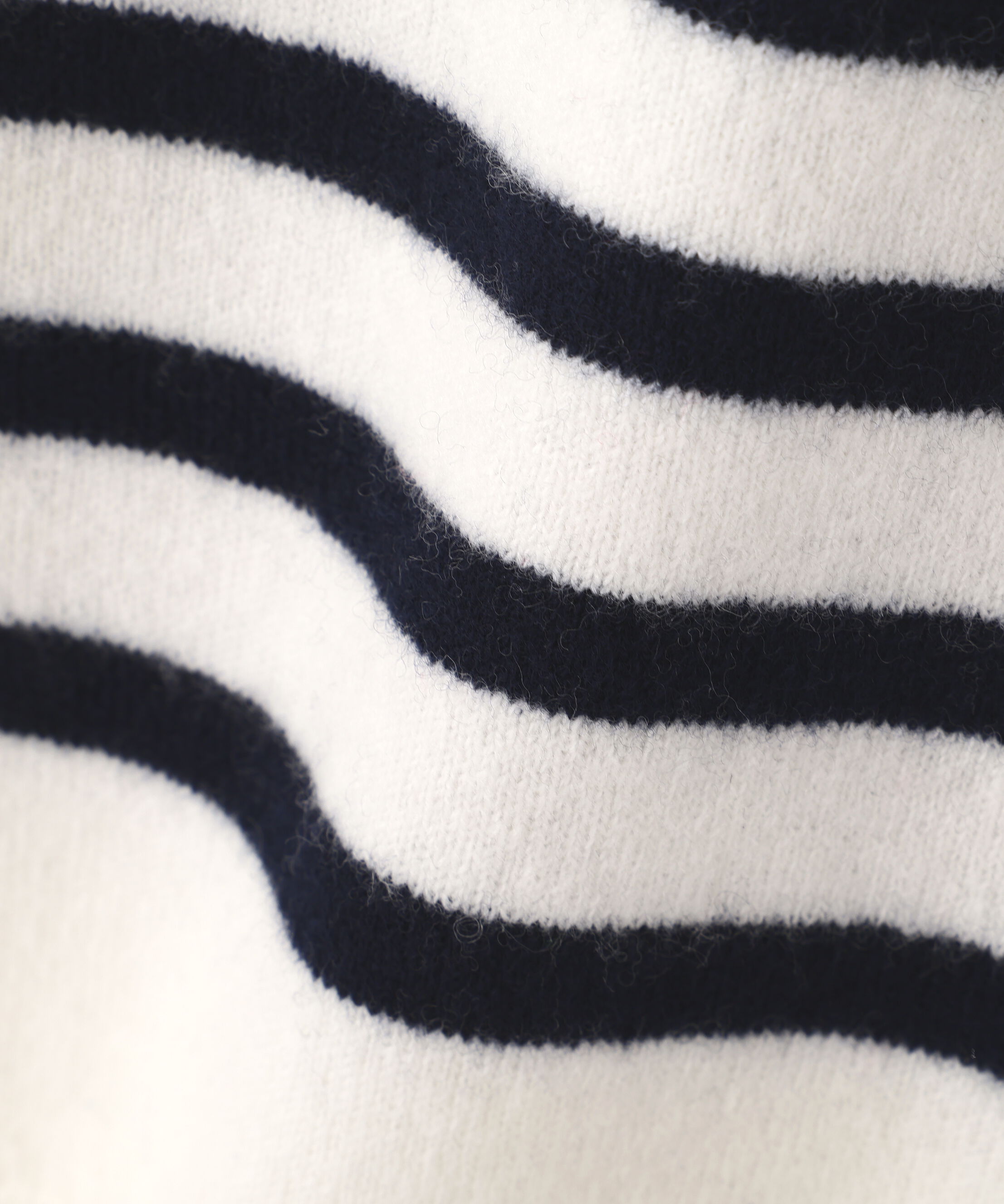  「◆ミドルゲージウールクルーネックプルオーバー」|ニット・セーター|