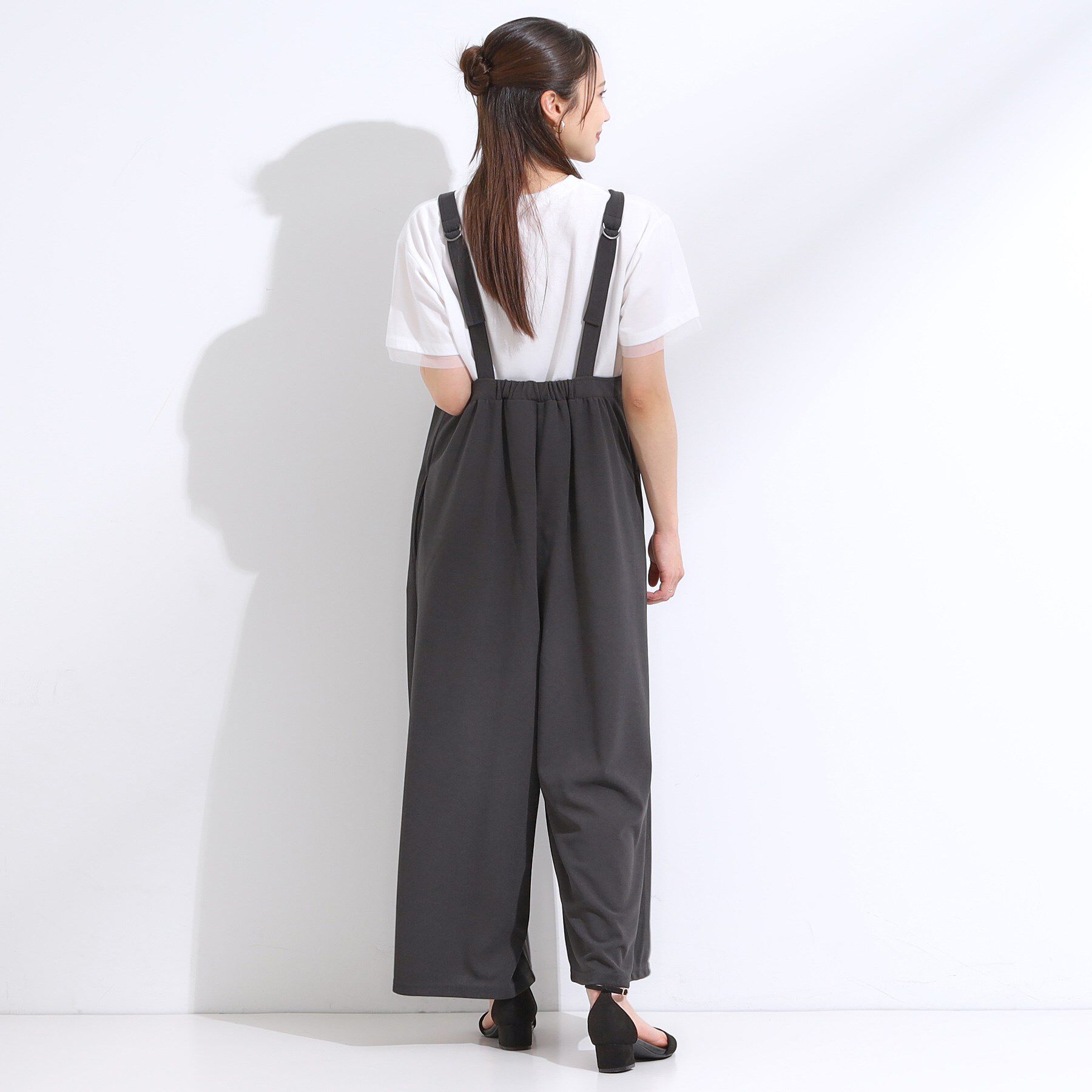 SHOO･LA･RUE「【洗える/S-LL】裏がサラサラ やわらか ギャザーサロペット」|オールインワン|