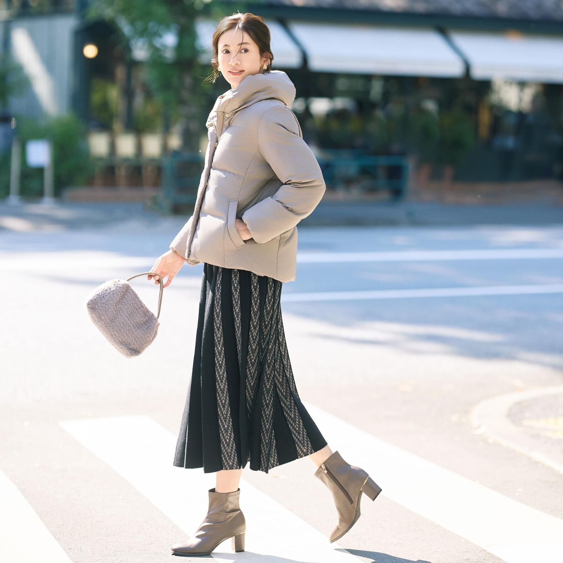 SHOO･LA･RUE「【撥水/洗える】ショートフーディーダウン」|ダウン|