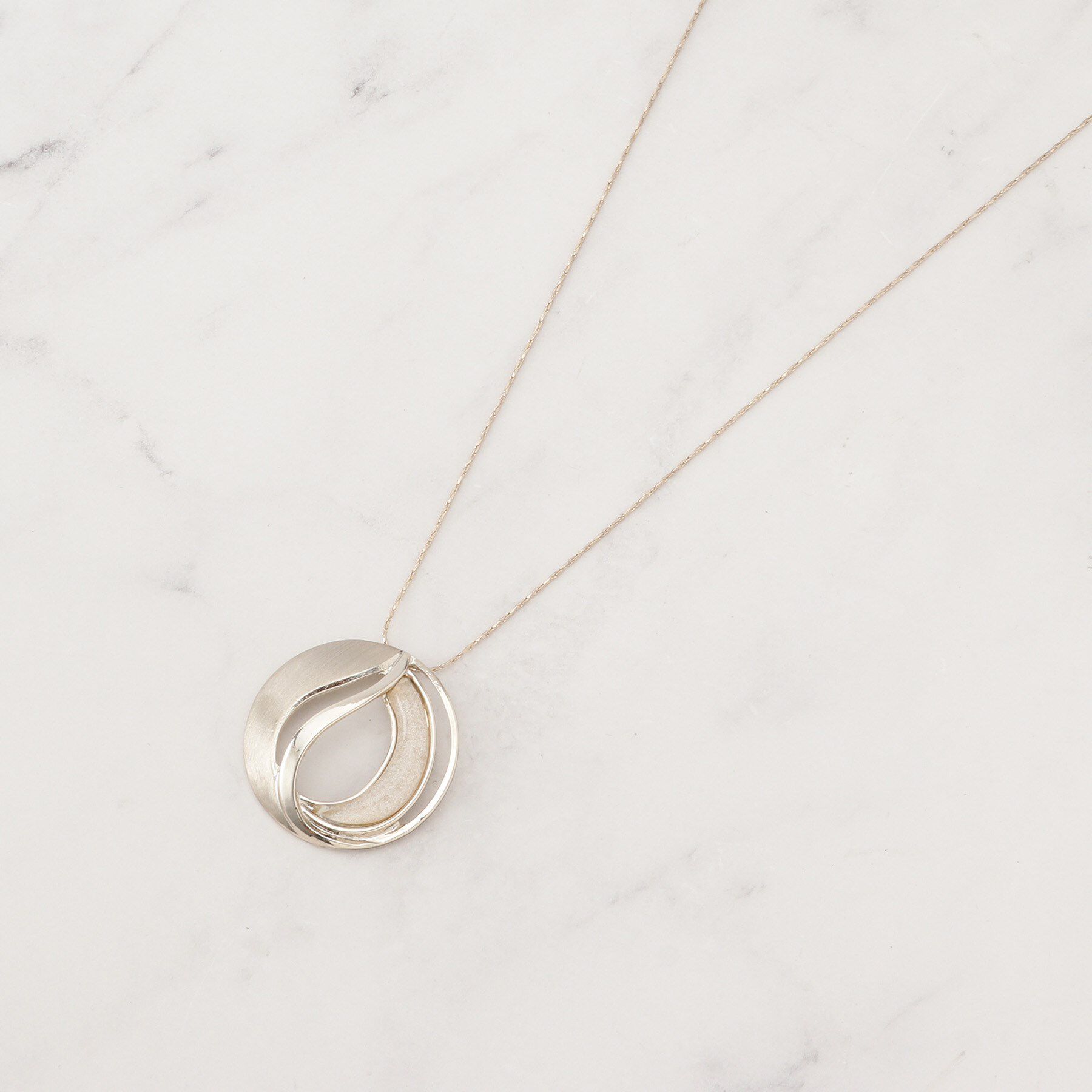 SHOO･LA･RUE「つやなしエポサークルネックレス」|ネックレス|ゴールド(007)