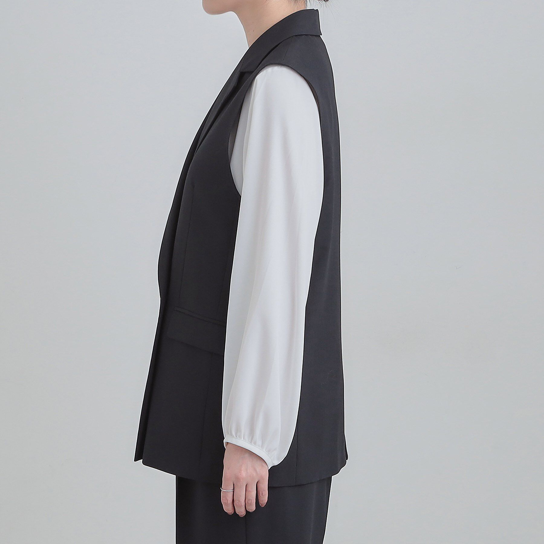 SHOO･LA･RUE「【セットアップ可/S-LL/洗濯機可】サッと羽織ってこなれ見え ダブルブレストジレ」|ベスト・ジレ|