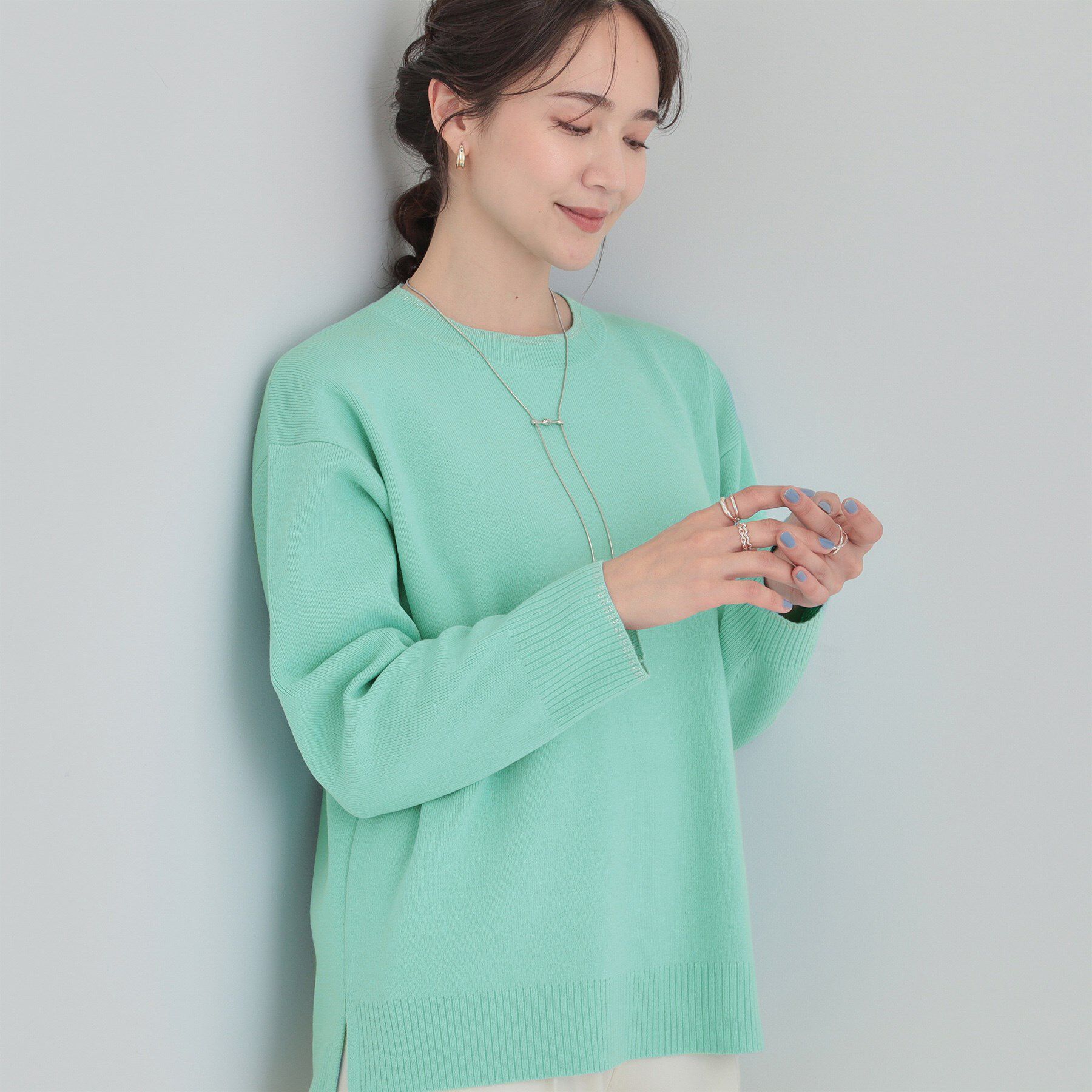 SHOO･LA･RUE「【洗濯機可/セットアップ可/毛玉になりにくい】さりげないラメ使いで差をつける クルーネックニット」|ニット・セーター|ミントグリーン(02