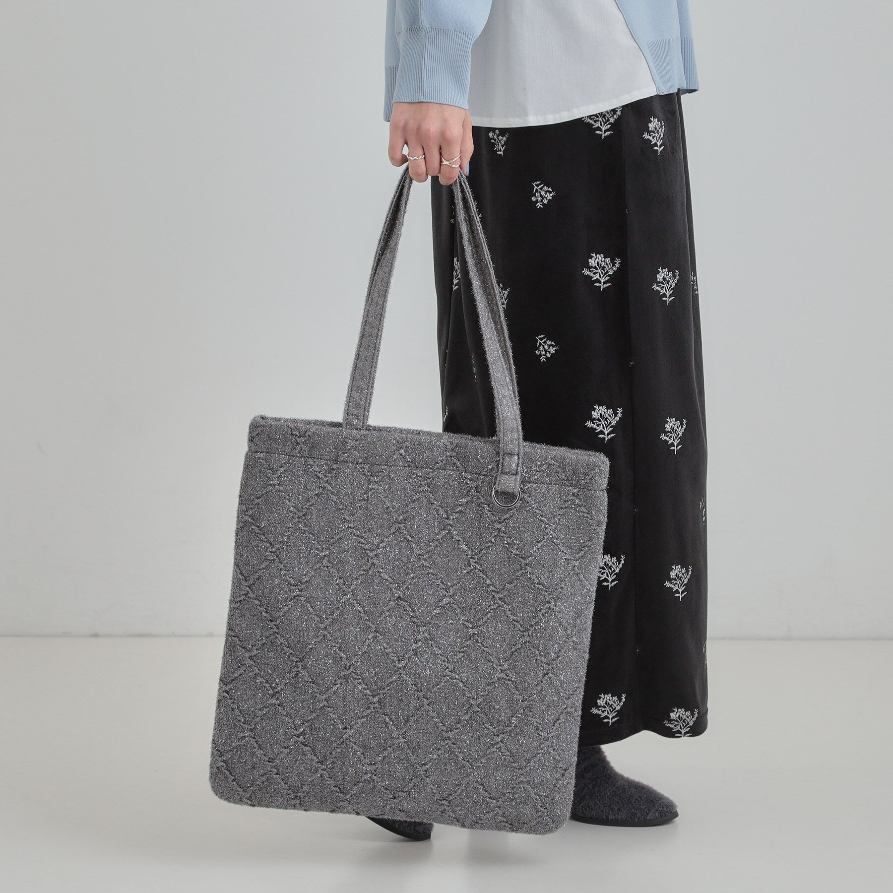 SHOO･LA･RUE「ラメ格子柄スクエアトートバッグ」|トートバッグ|グレー(012)