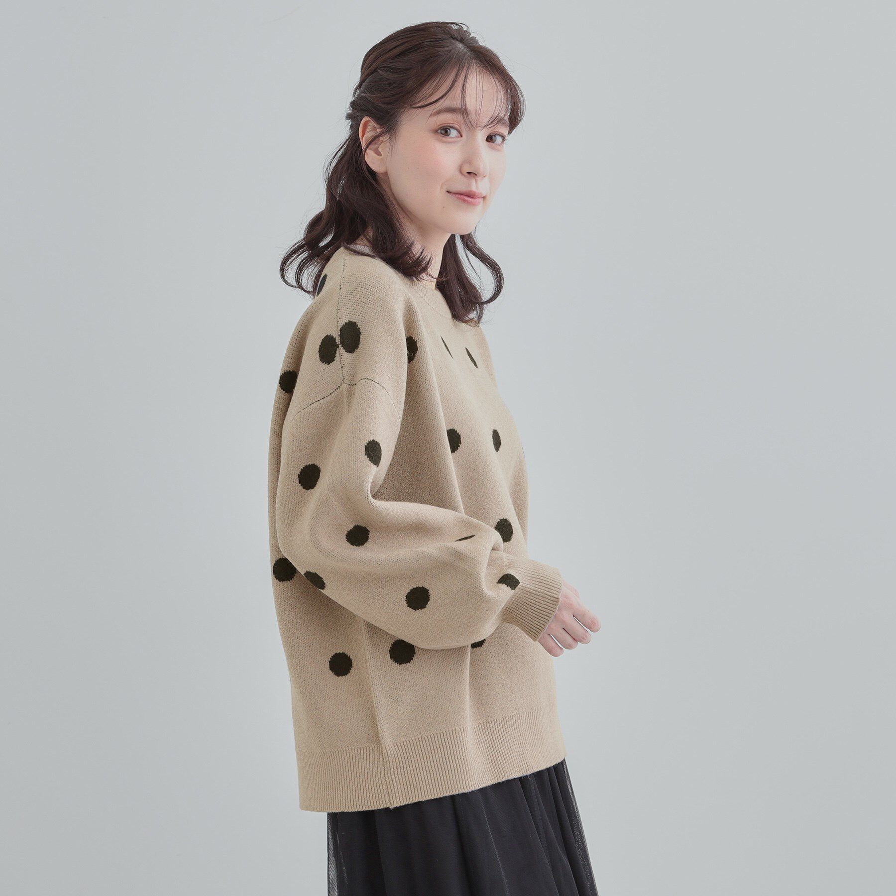 SHOO･LA･RUE「【S-LL/洗濯機可】体型カバーができる 大人のドット柄ニット」|ニット・セーター|