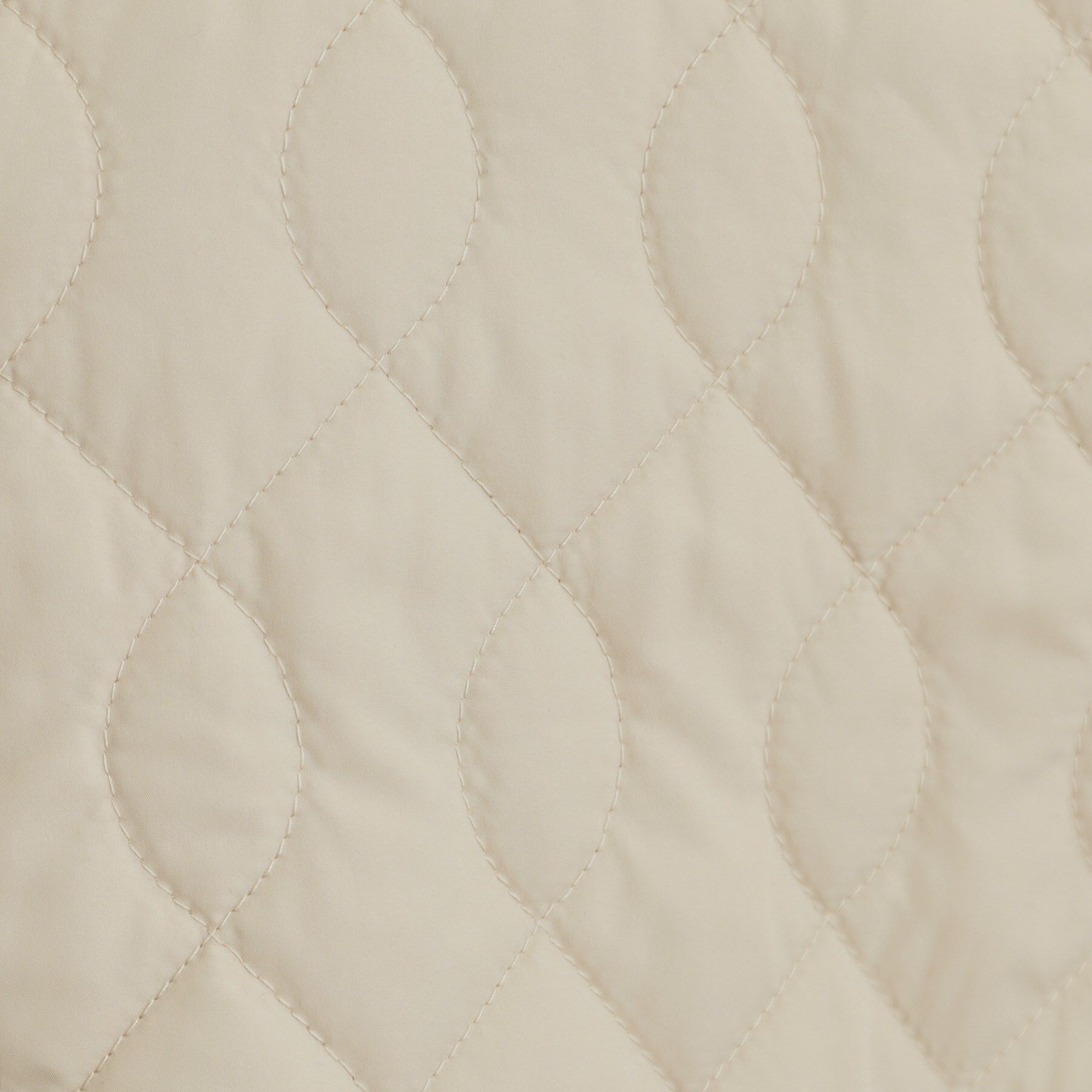 SHOO･LA･RUE「【洗濯機可/S-LL/撥水】ゴールドパーツで上品に 大人が着たい ノーカラーキルトジャケット」|ノーカラージャケット|