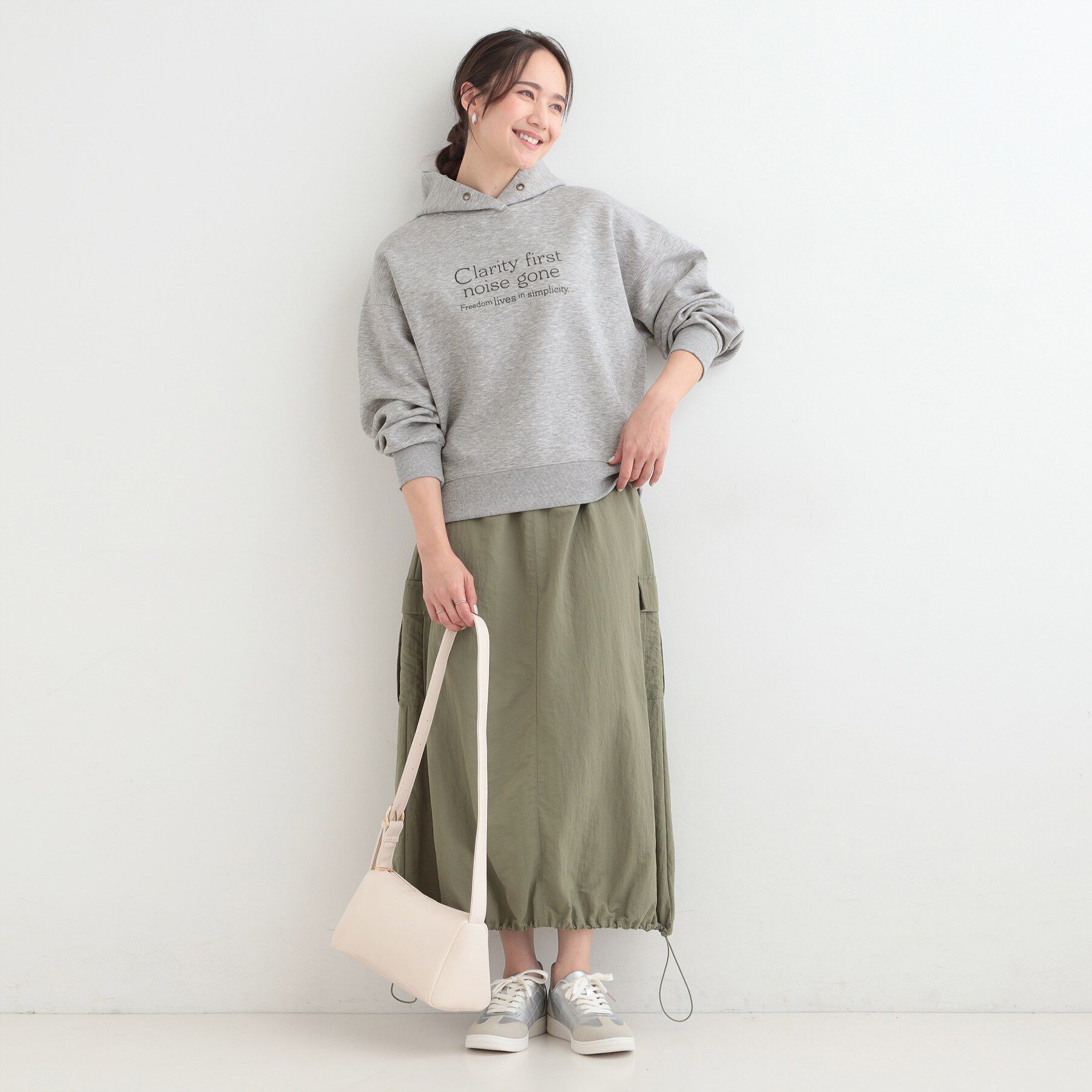 SHOO･LA･RUE「【セットアップ可/S-LL/なめらかタッチ】選べる3柄 ロゴ入りプルパーカ」|パーカー|