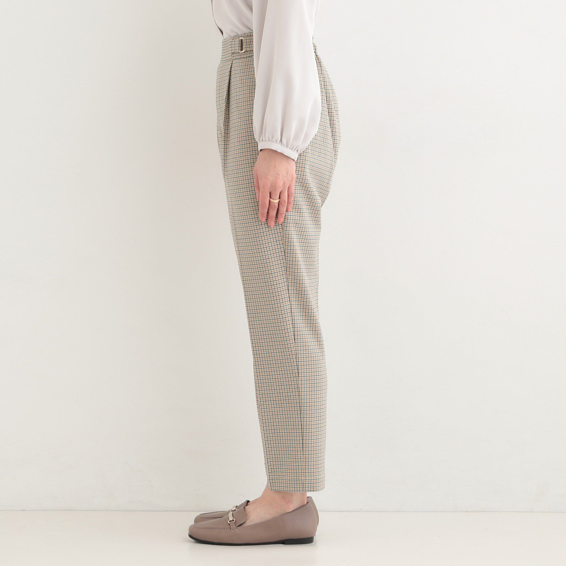 SHOO･LA･RUE「【洗濯機可/S-LL】ベルト風デザインがアクセント きれい見えテーパードパンツ」|その他|