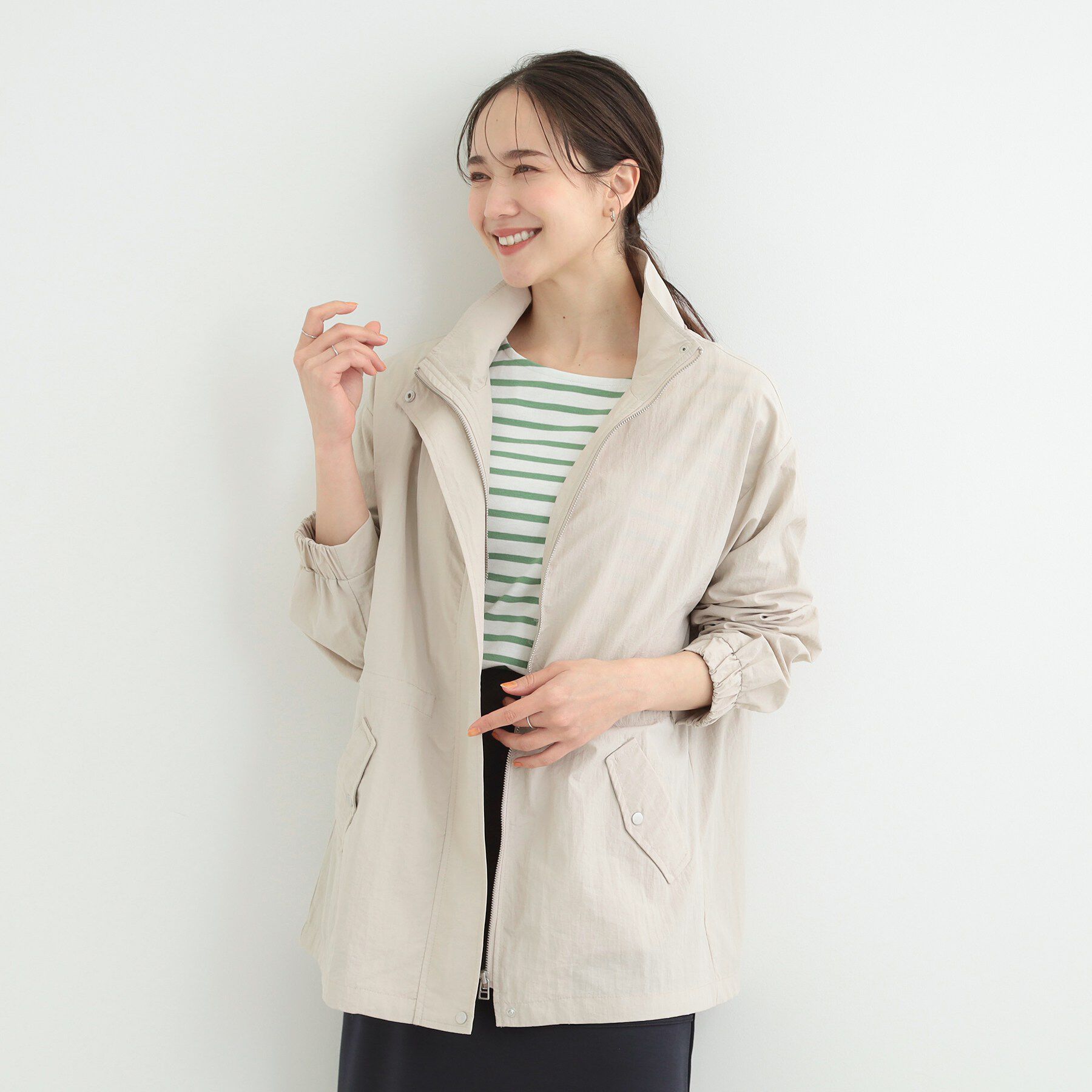 SHOO･LA･RUE「【防花粉/S-LL】ウエストマークですっきり見え　軽やかスタンドブルゾン」|ブルゾン・スタジャン|