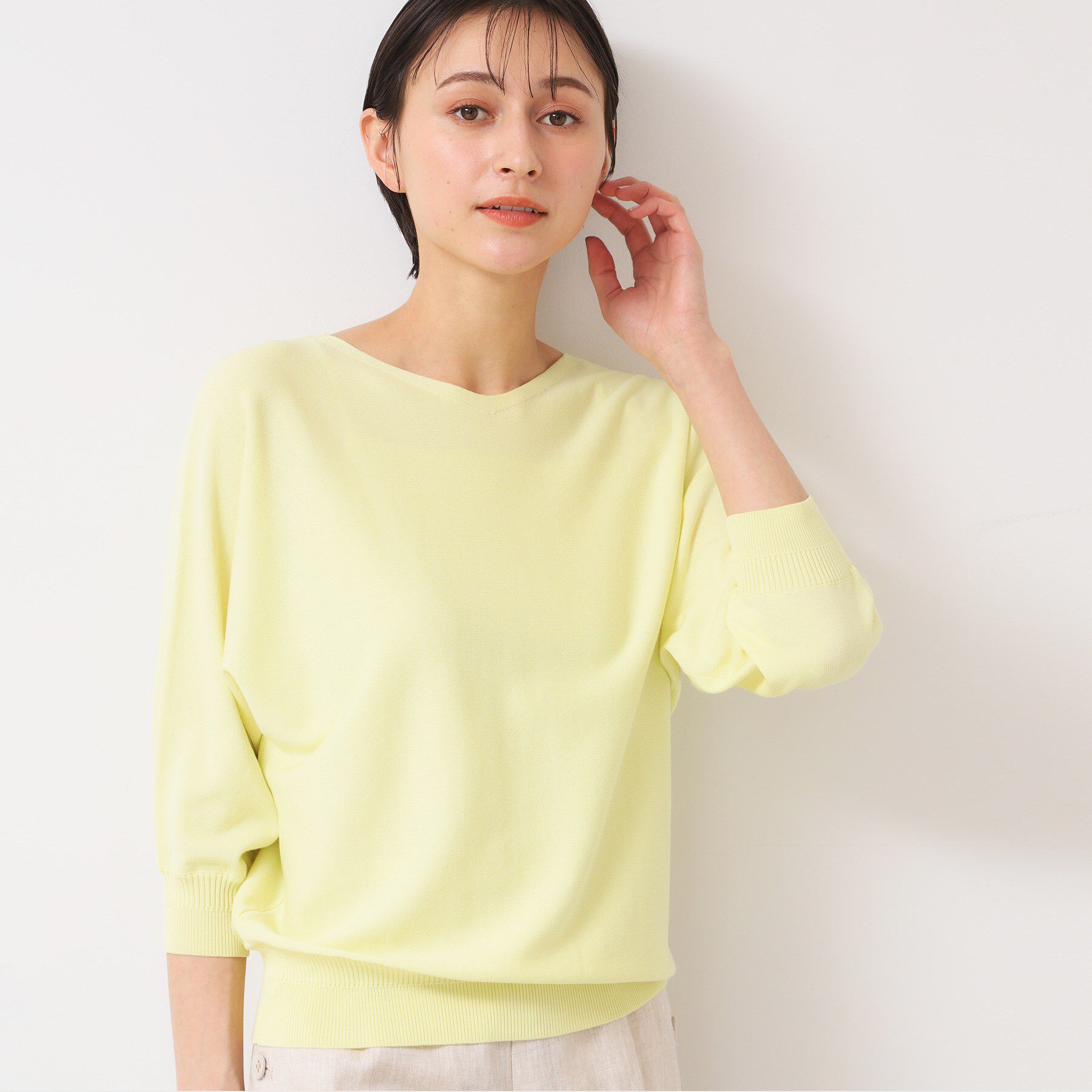 Dessin「【選べる7色展開・洗える】後ろボタンニットプルオーバー七分袖（XS～L）」|ニット・セーター|ライトイエロー(03