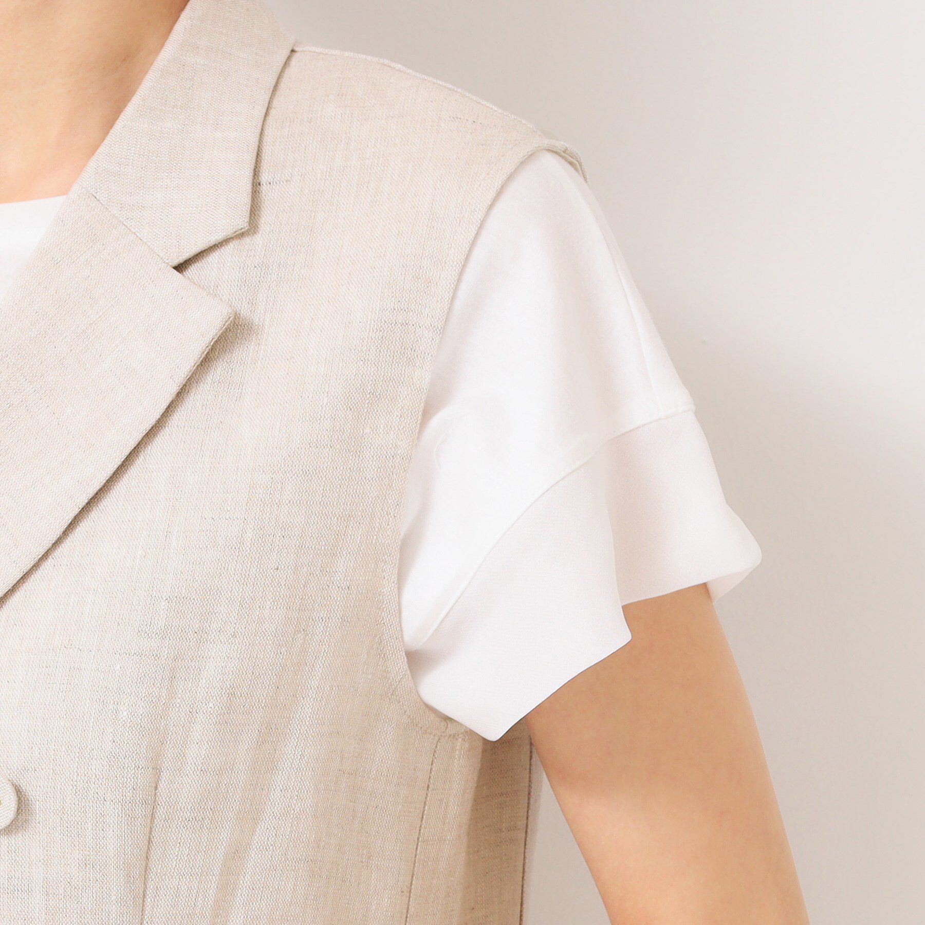 Dessin「【セットアップ可能・洗える】リネンスリーブレスジャケット」|ベスト・ジレ|