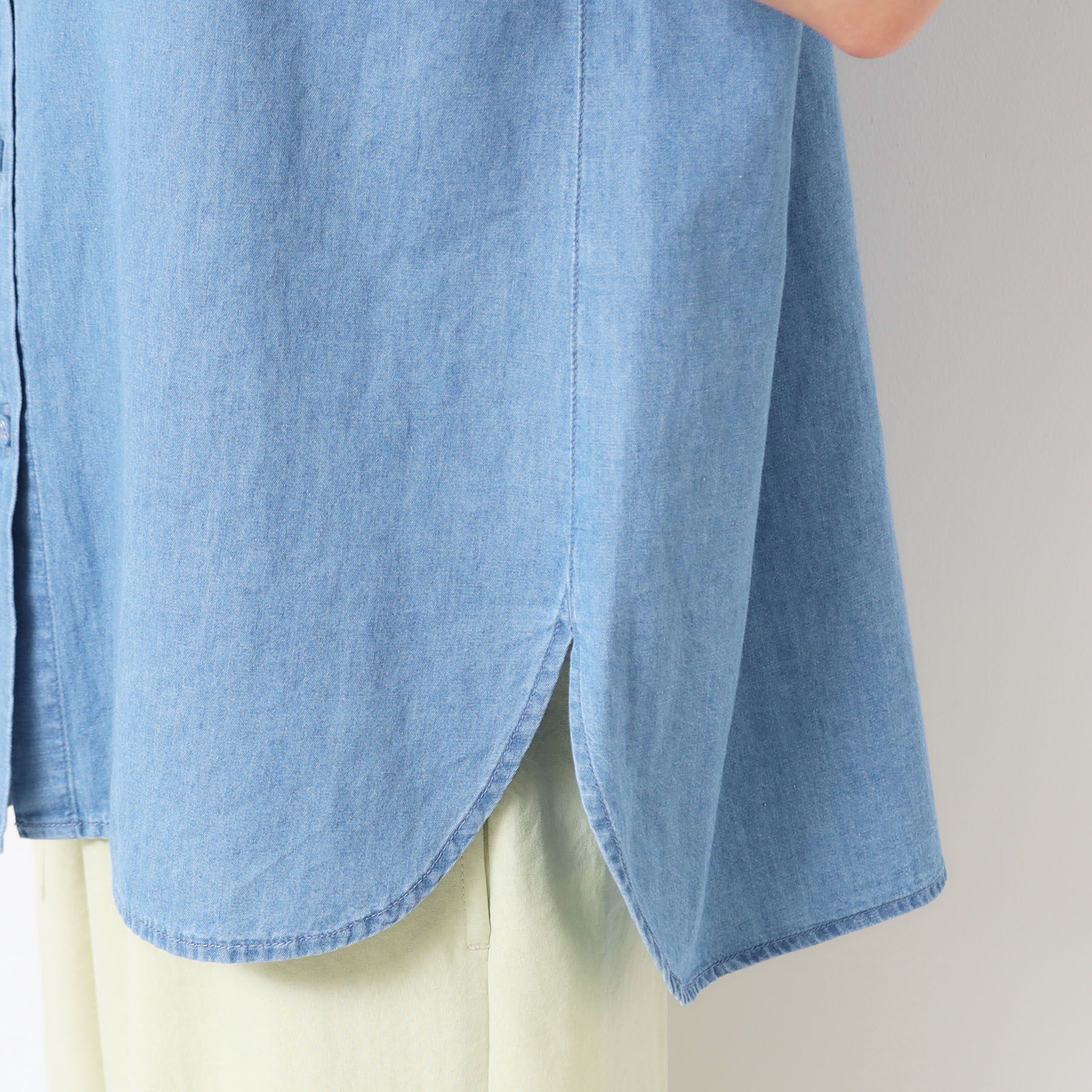 Dessin「【洗える】リネンブレンドデニムフリルシャツ」|シャツ・ブラウス|