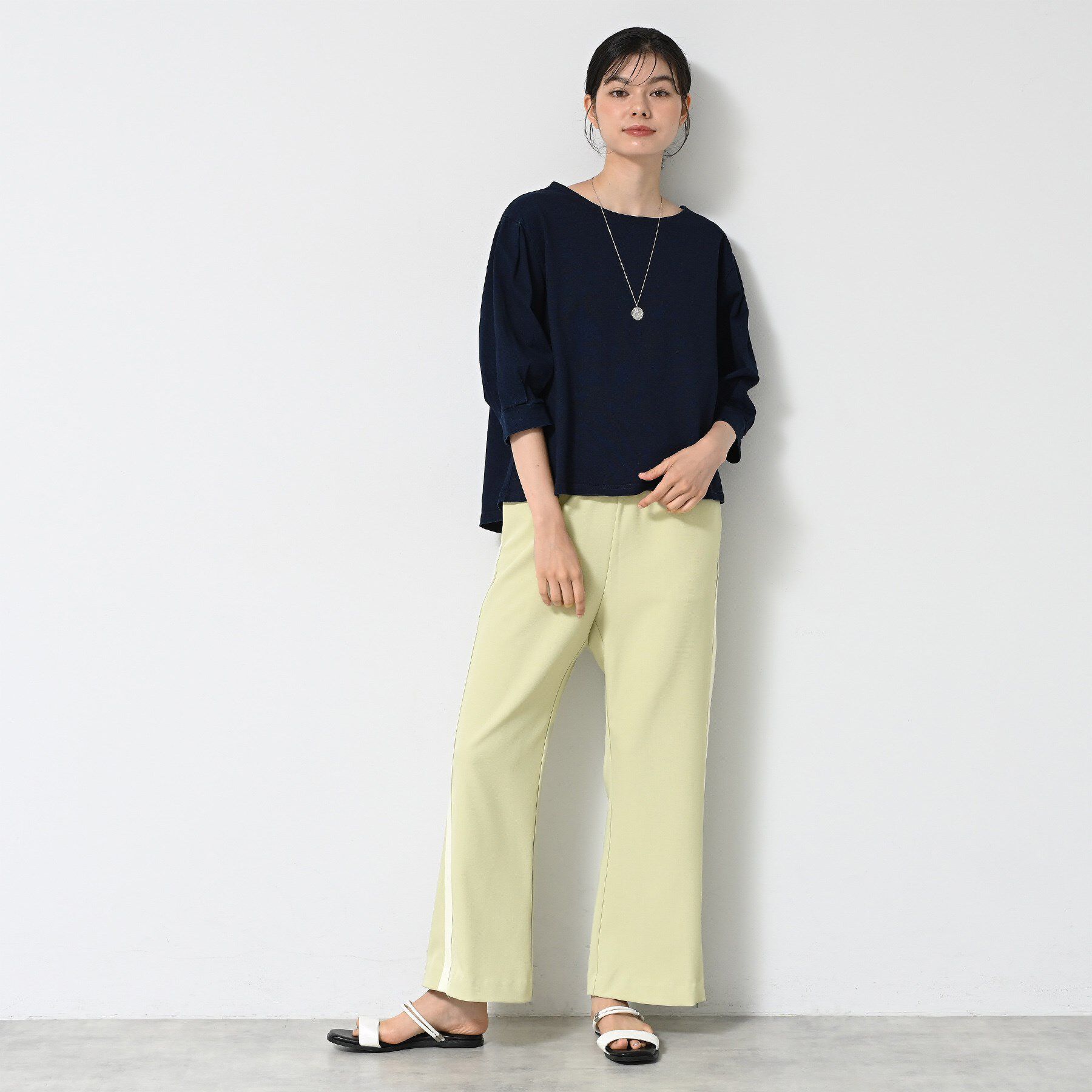 Dessin「【接触冷感・洗える】フレアラインパンツ（サイドファスナ―付き）」|その他|