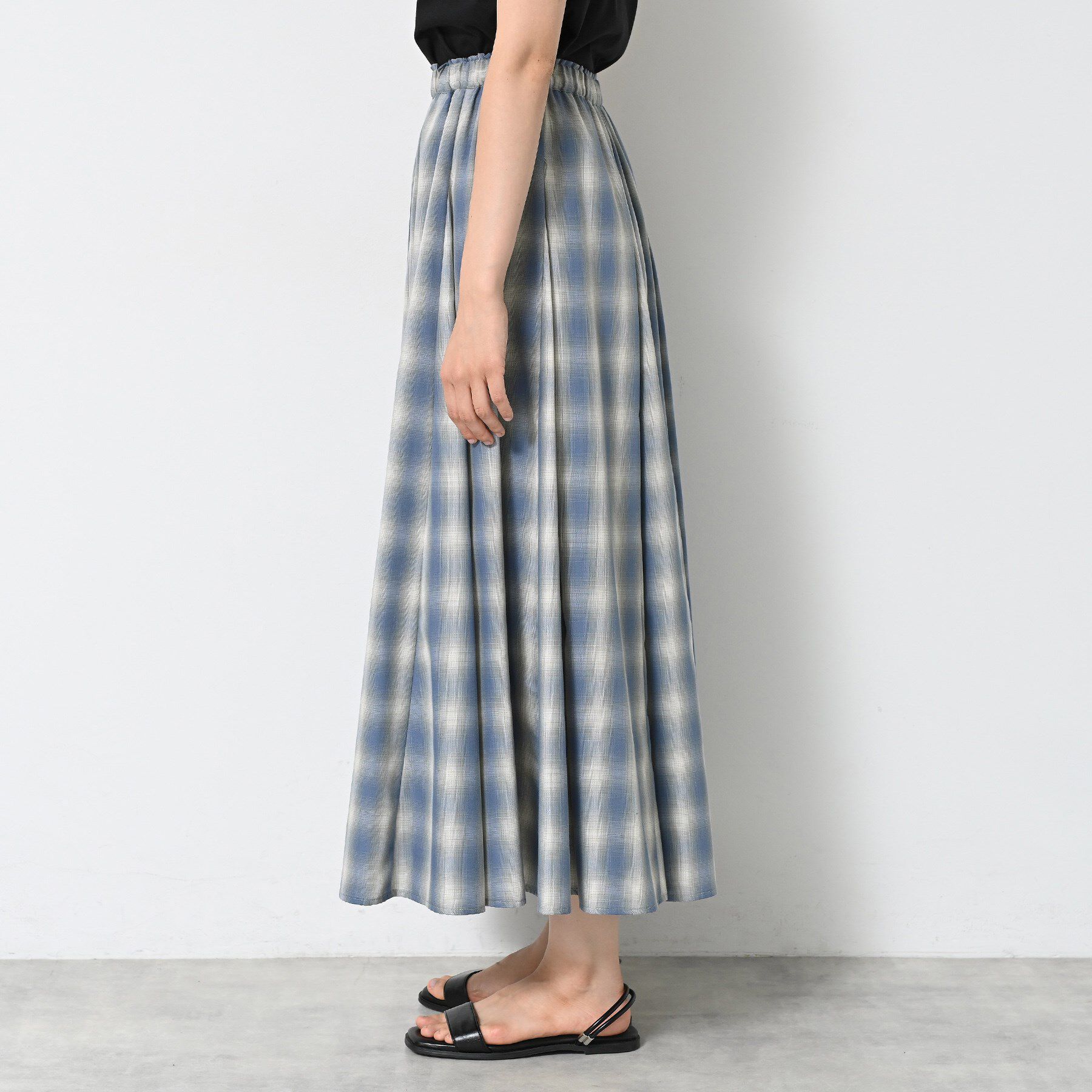 Dessin「【ウエストゴム・洗える】オンブレーチェック柄スカート」|スカート|