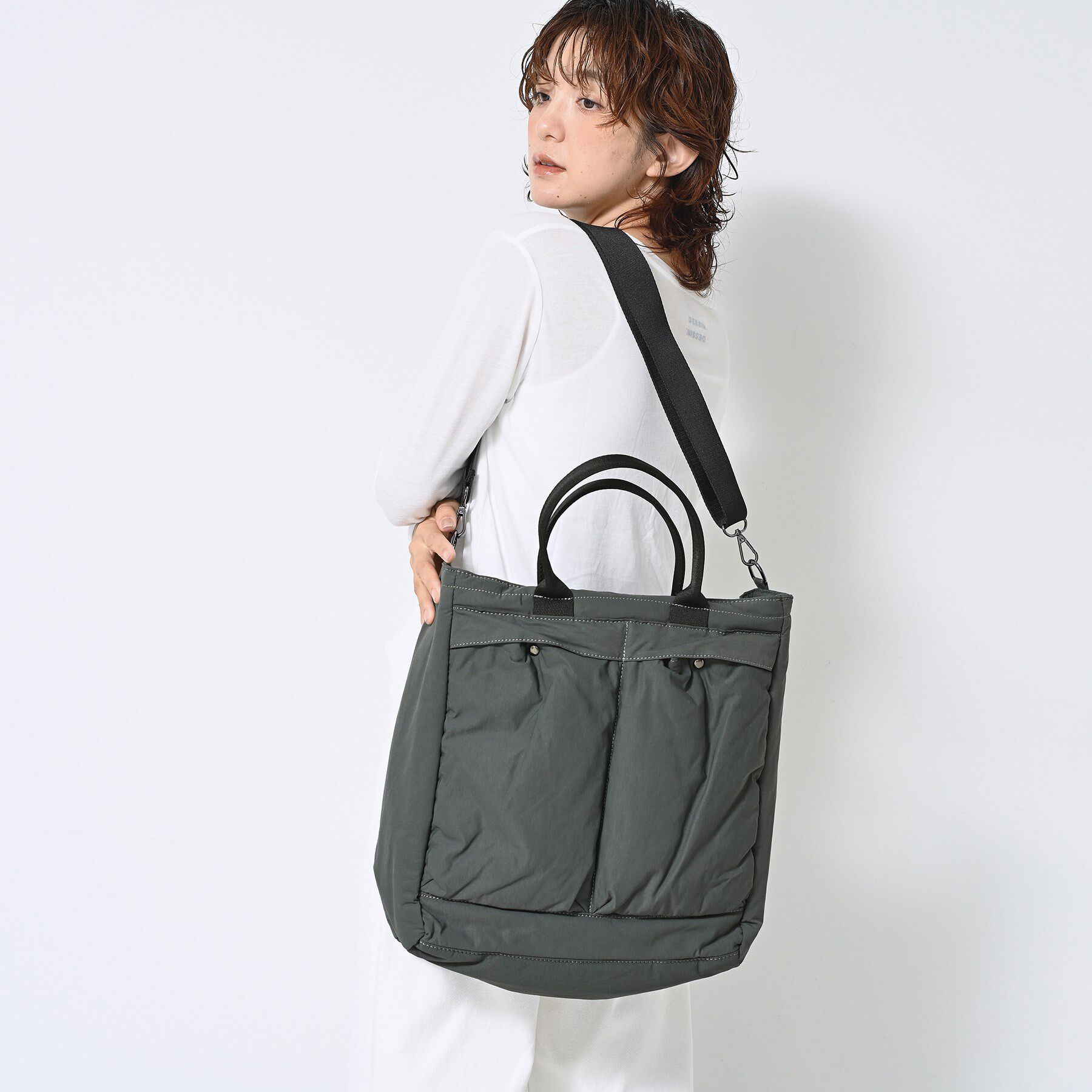 Dessin「【ユニセックス/2WAY/A4収納可】中綿入りトートバッグ」|トートバッグ|チャコールグレー(0
