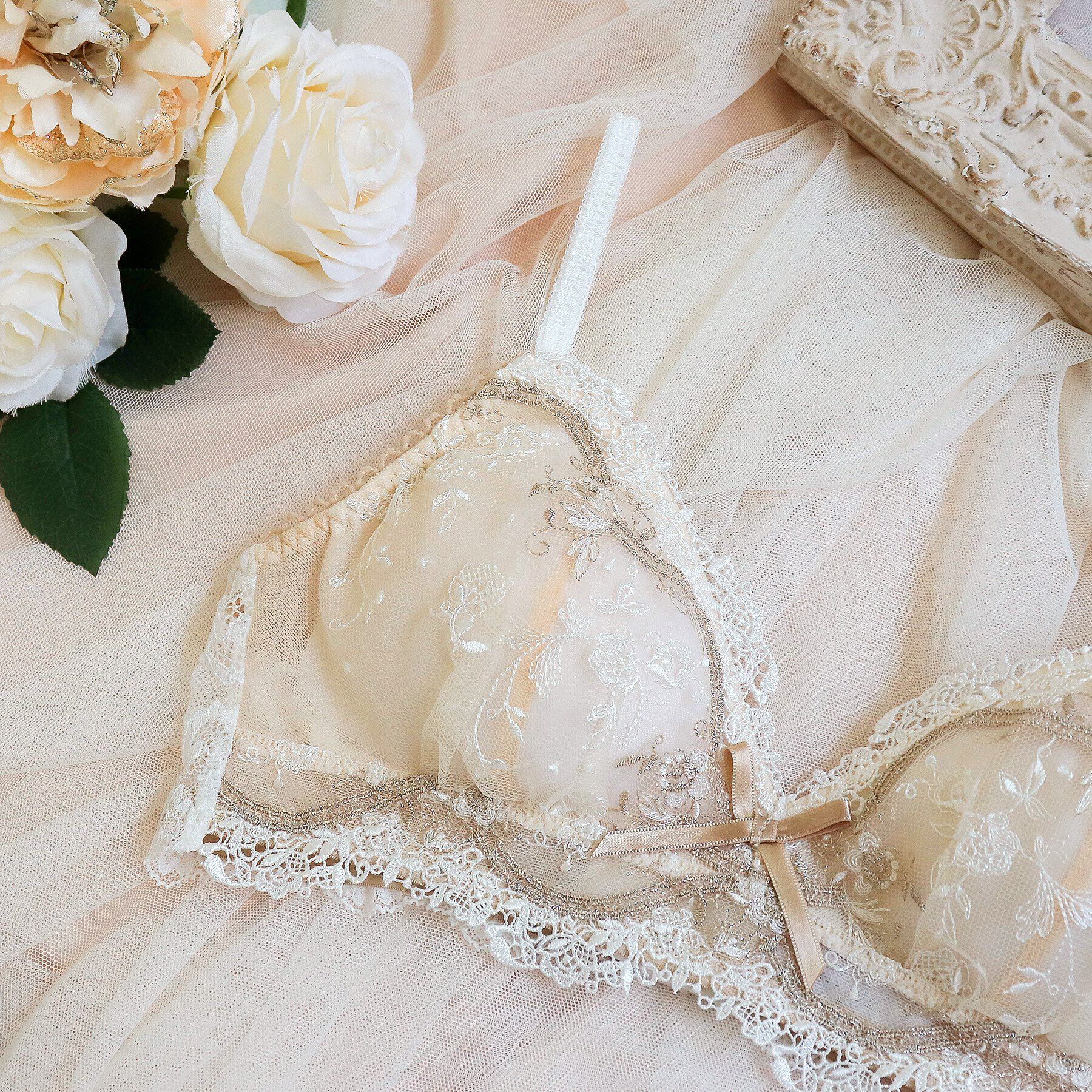 Risa Magli「アリアンナ ソフトブラ」|インナー|