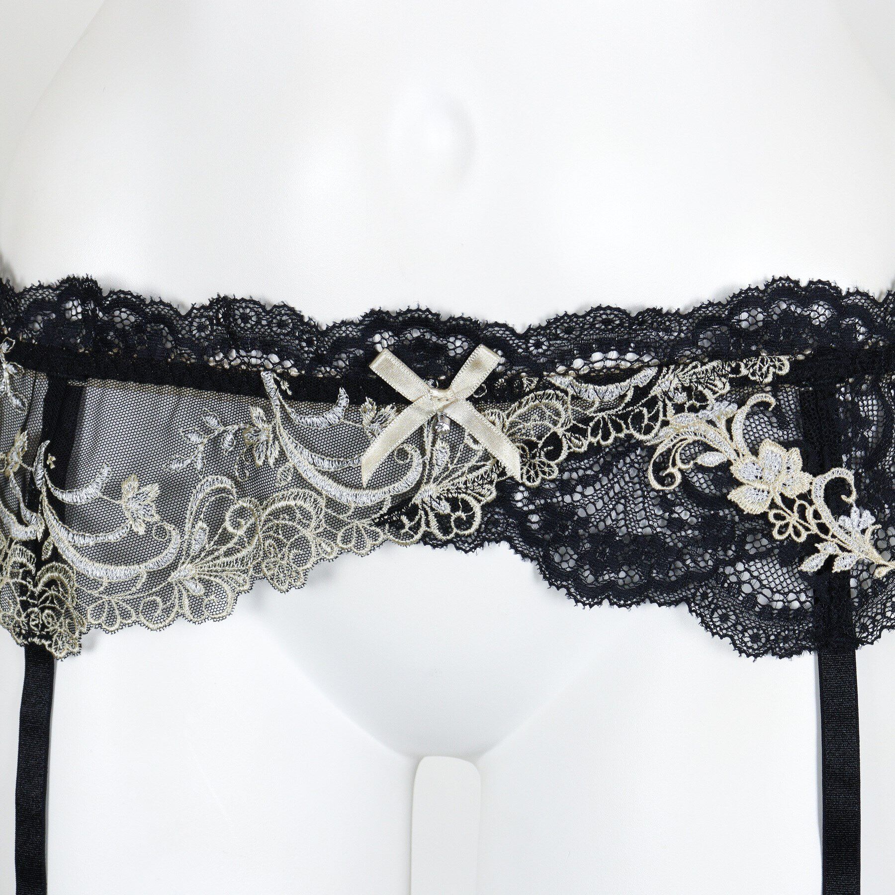 Risa Magli「アンシェラ ガーターベルト」|インナー|