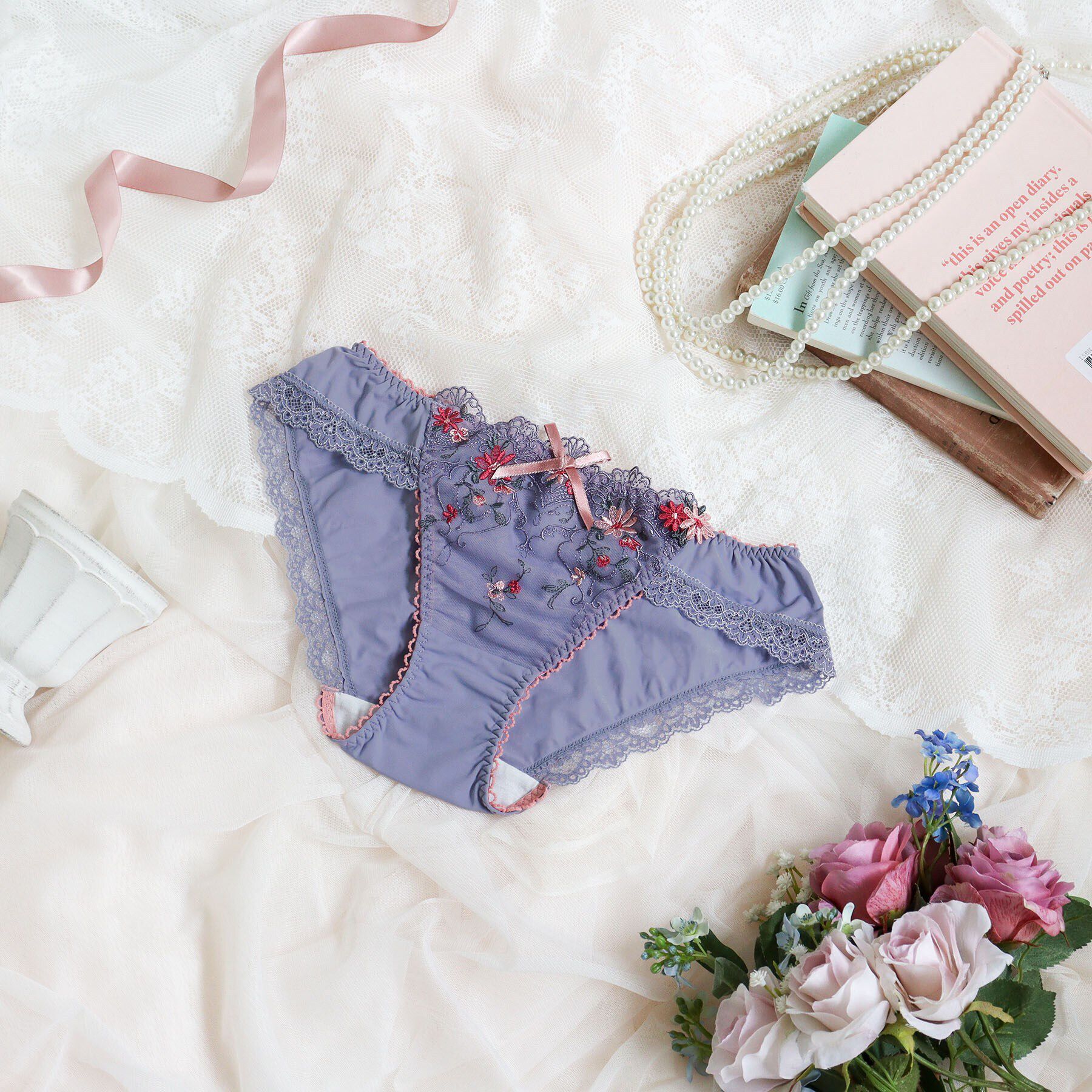 Risa Magli「フィオナ ノーマルショーツ」|インナー|パープル(083)