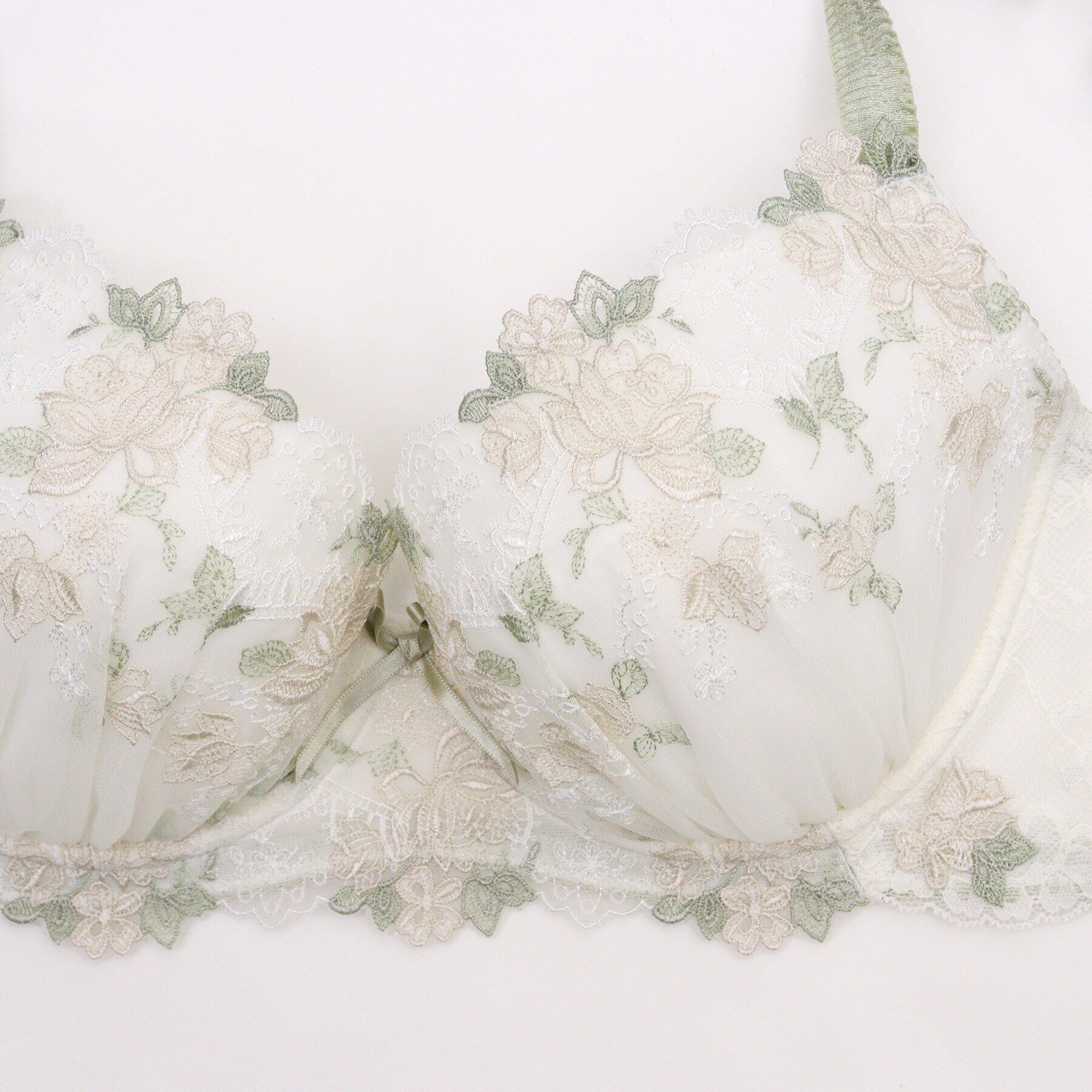 Risa Magli「イーシャ ブラジャー（G-H）＜バストアップタイプ＞」|インナー|