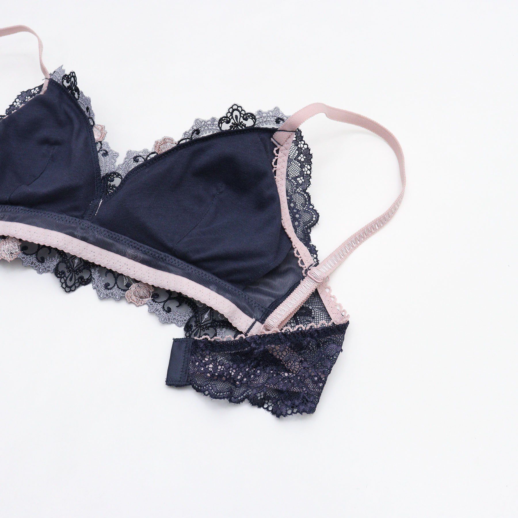 Risa Magli「ラリッサ ソフトブラ」|インナー|