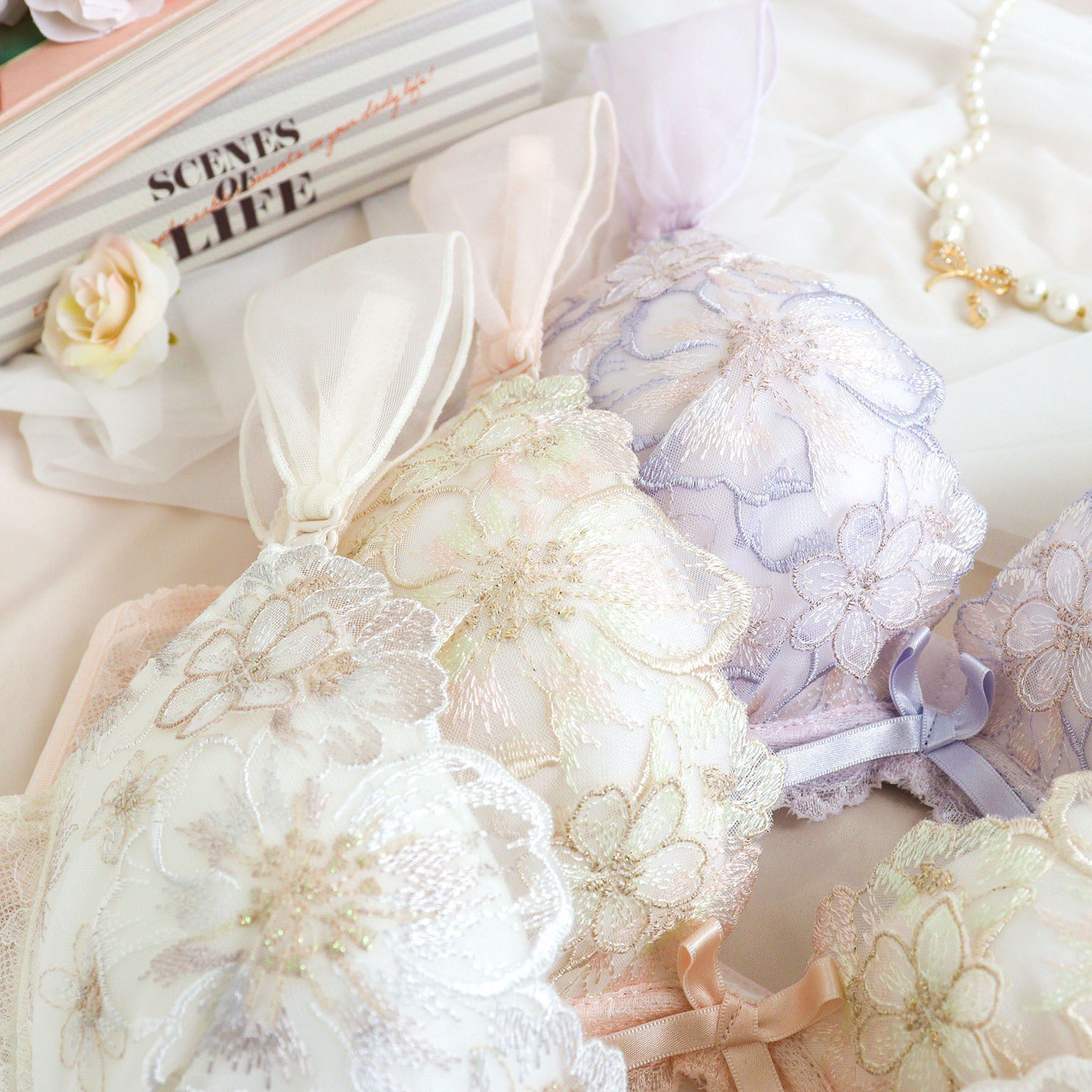 Risa Magli「ピア ブラジャー （B-C） ＜リサマリ ミラクル谷間ブラ＞」|インナー|