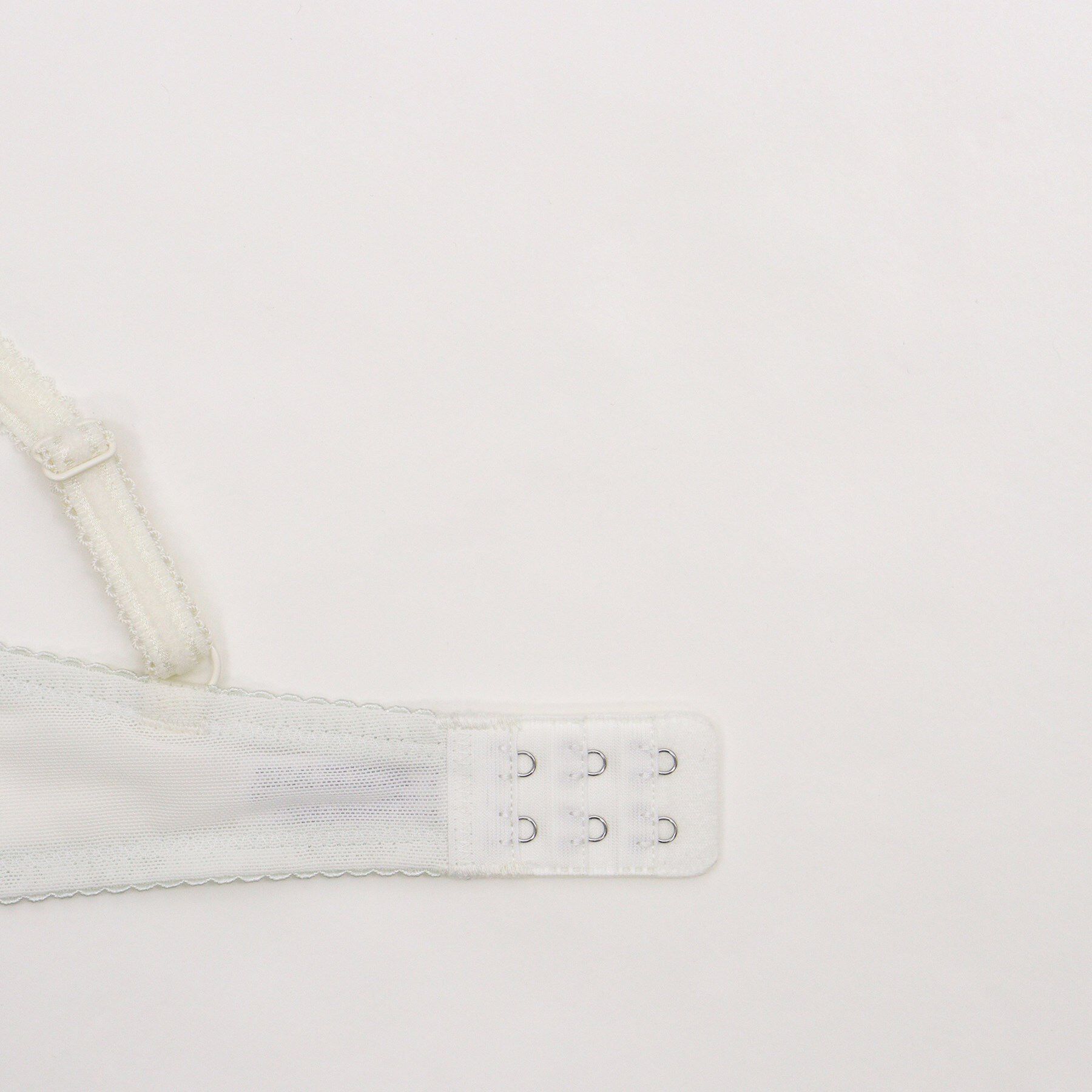 Risa Magli「キャシー ブラジャー （D-F） ＜サイドシェイプ＞」|インナー|