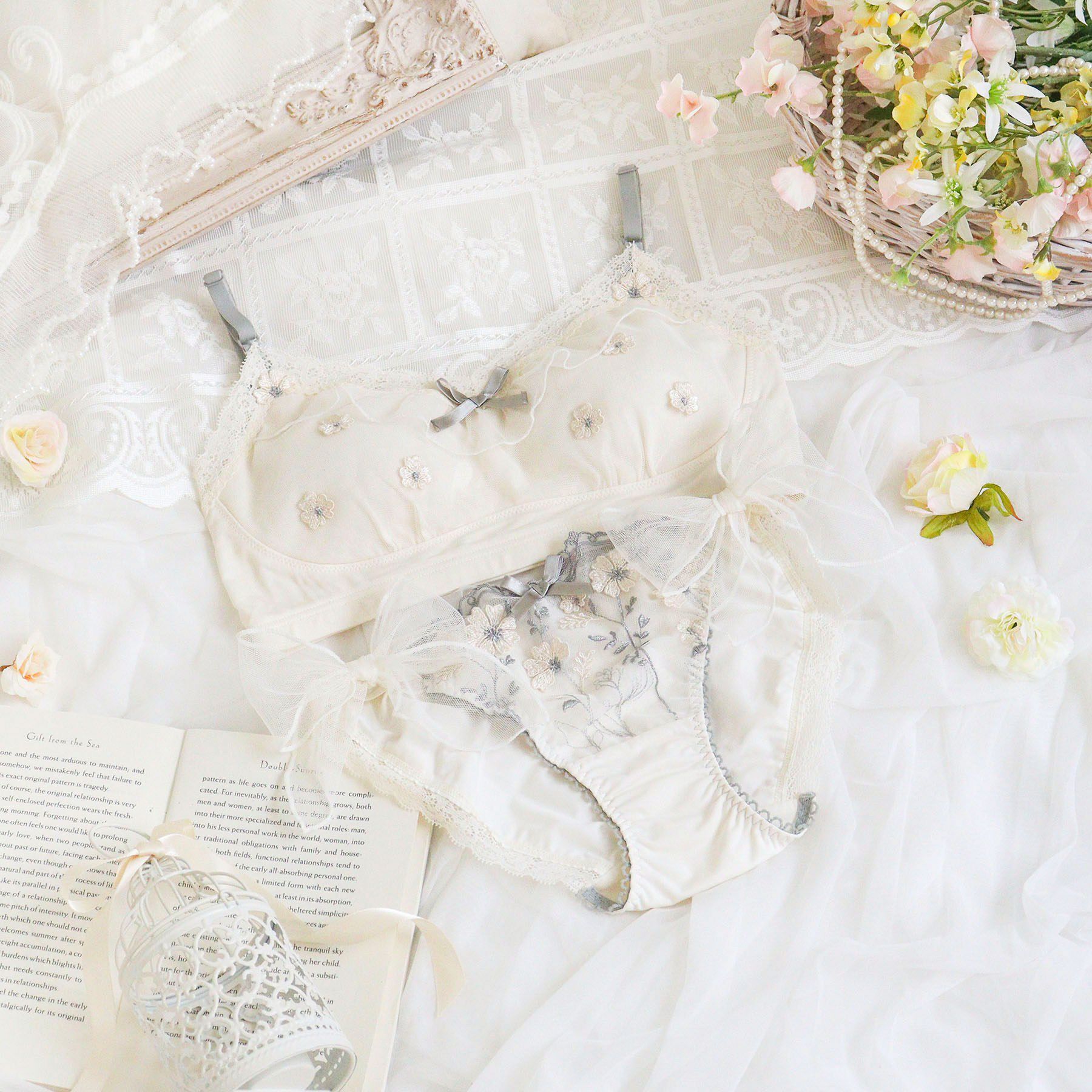 Risa Magli「ラーレ おやすみブラ (M-L)」|インナー|