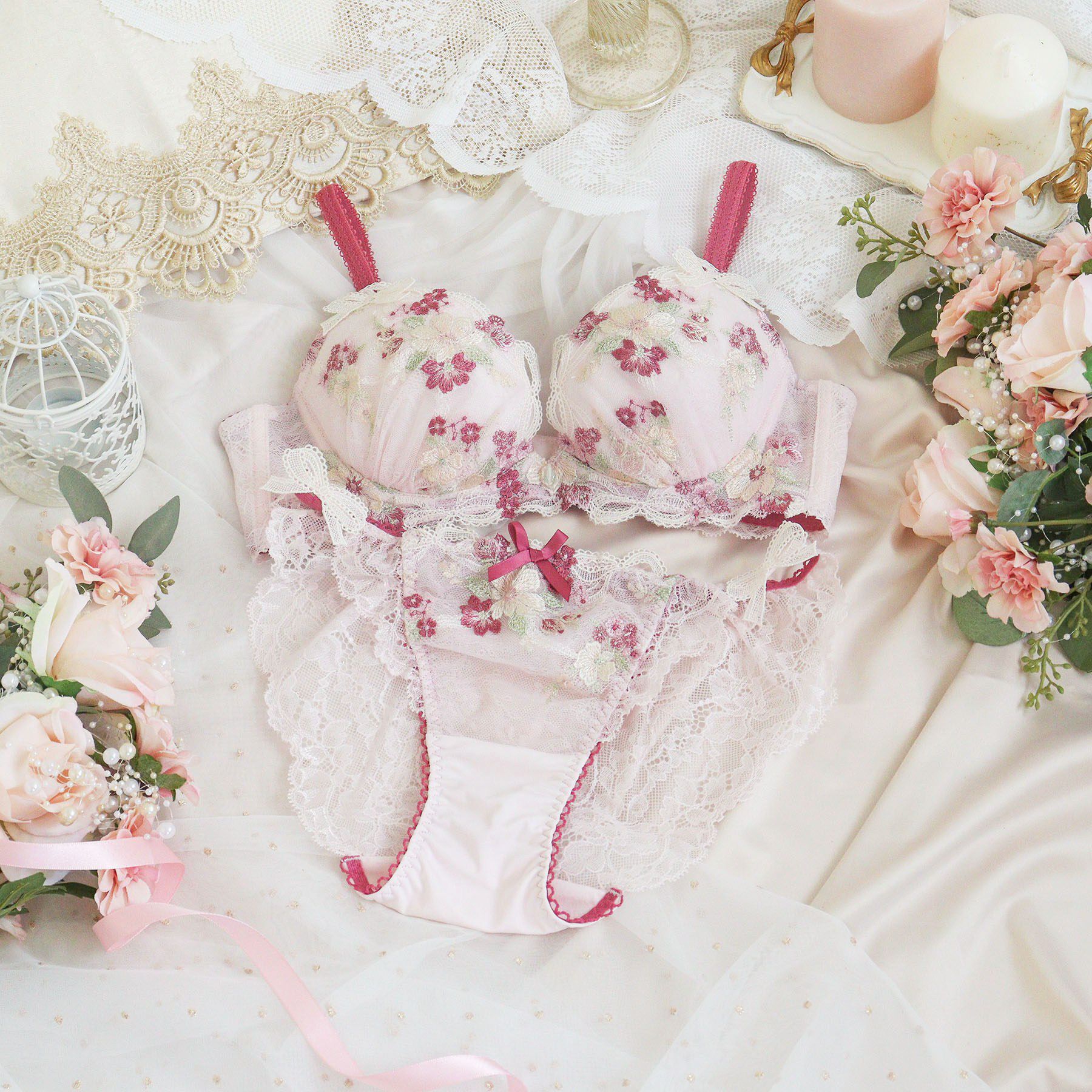 Risa Magli「ダニエラ ブラジャー (B-C) ＜V Make Type＞」|インナー|