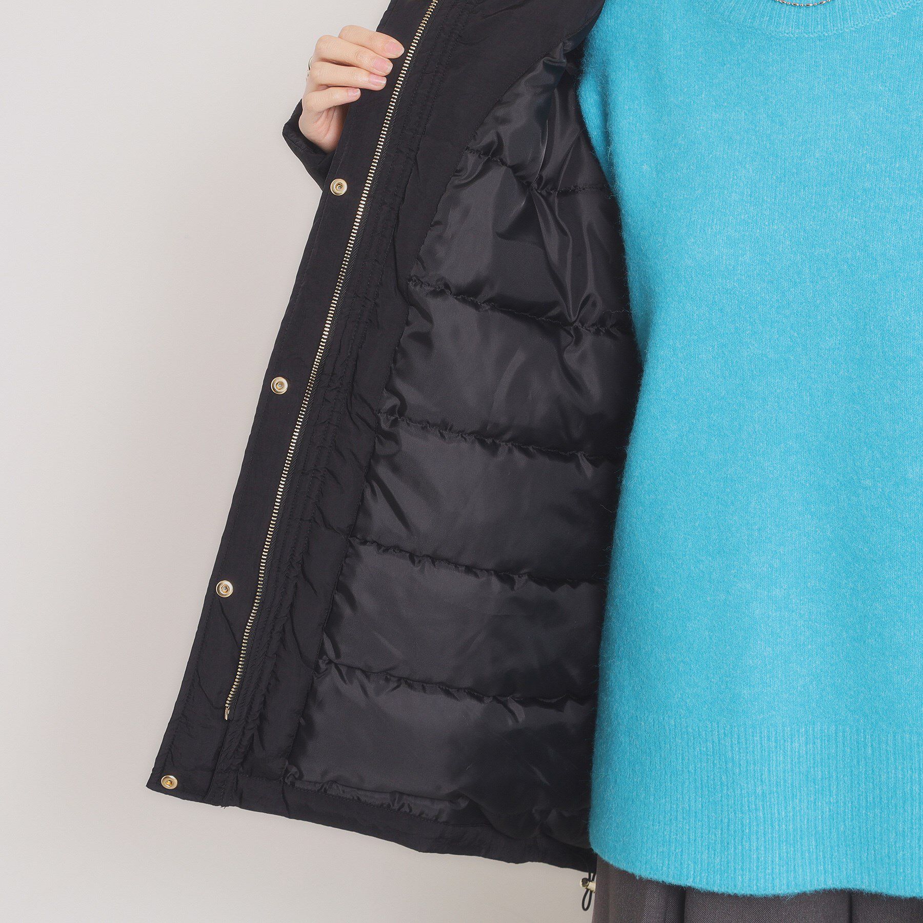 ITS&rsquo;DEMO「モンスターコート」|ダウン|