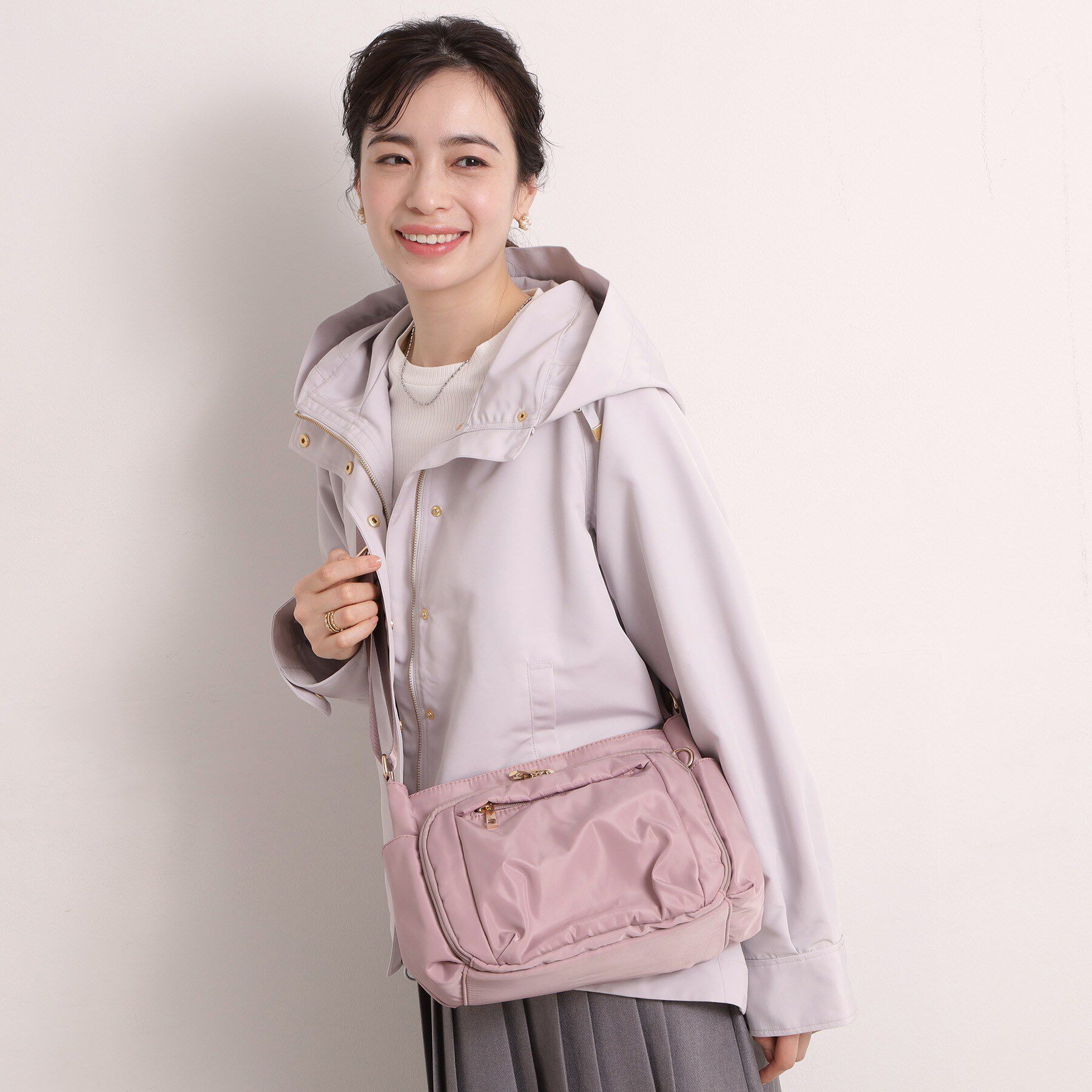 ITS&rsquo;DEMO「【10ポケット】ガバッとショルダー」|ショルダー・メッセンジャー|