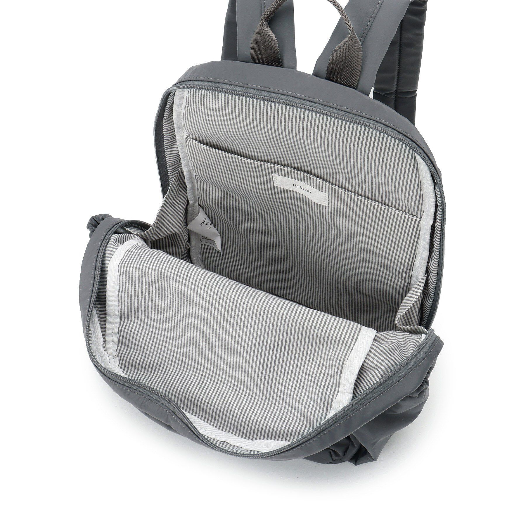 ITS&rsquo;DEMO「【6ポケット】裏地ストライプリュック」|リュック|