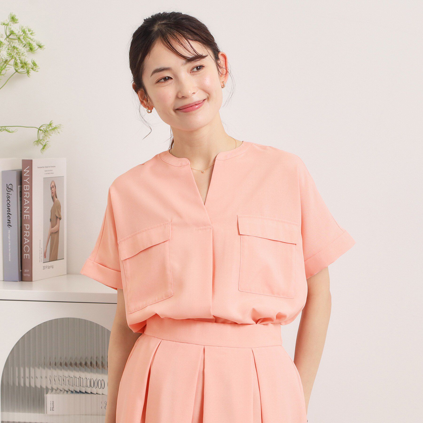 ITS&rsquo;DEMO「【UVケア／洗濯機OK／接触冷感／吸水速乾】麻調合繊ポケ付きブラウス」|シャツ・ブラウス|オレンジ(065)