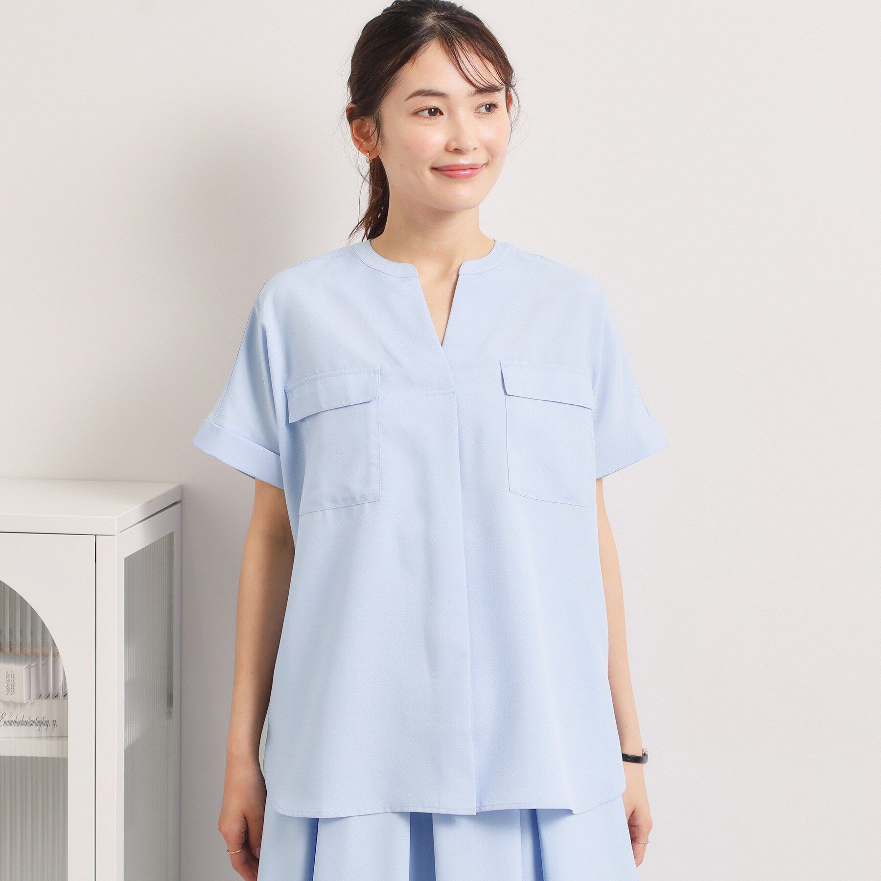 ITS&rsquo;DEMO「【UVケア／洗濯機OK／接触冷感／吸水速乾】麻調合繊ポケ付きブラウス」|シャツ・ブラウス|