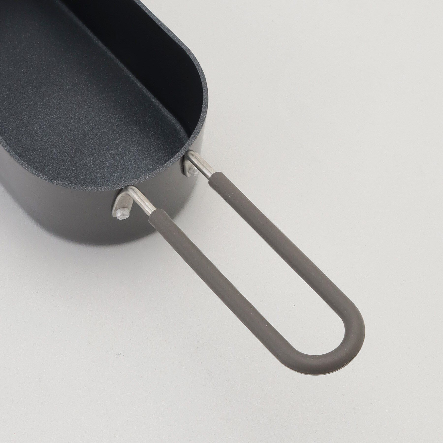 212 KITCHEN STORE「スティックパンオーバルパン チャコール」|食器・キッチングッズ|