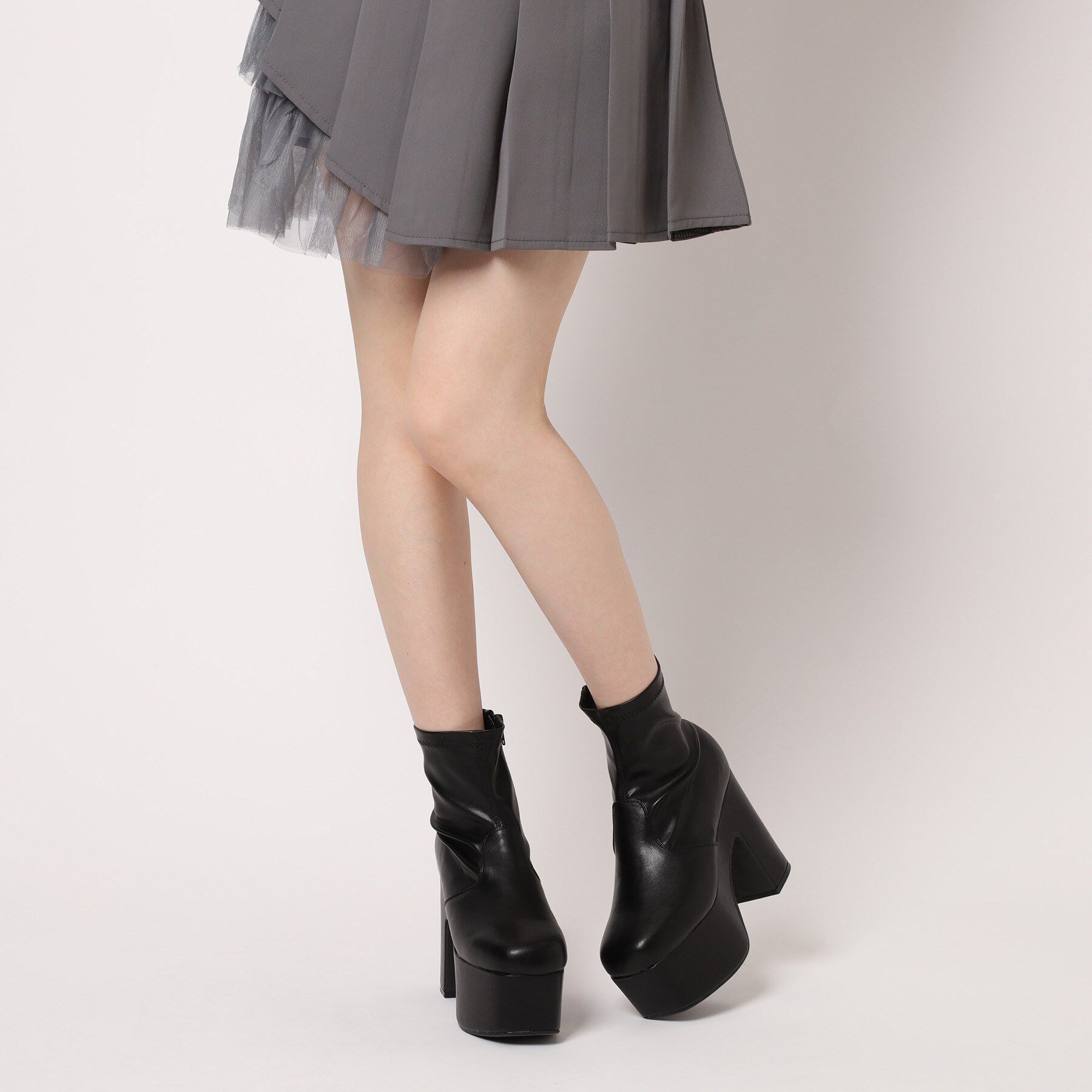 csT&P「スクウェアヒールストレッチブーツ」|ショートブーツ|