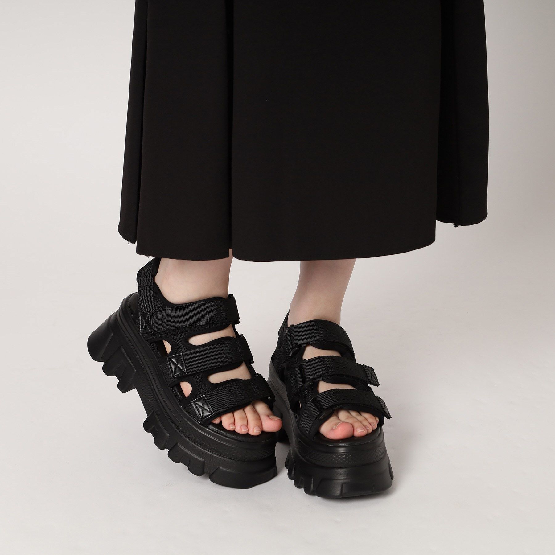 csT&P「軽量厚底2段ソール スポーツサンダル」|サンダル|