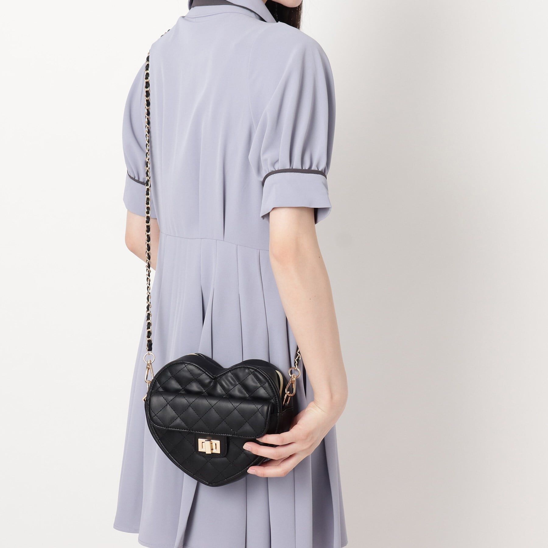 Ober Tashe「ハート キルト チェーンベルト ショルダーバッグ」|ショルダー・メッセンジャー|