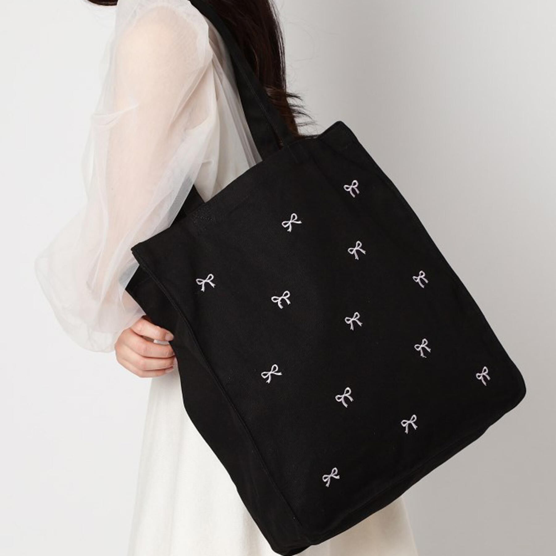 Ober Tashe「【新生活・新学期】リボン刺繍キャンバストートバッグ」|トートバッグ|