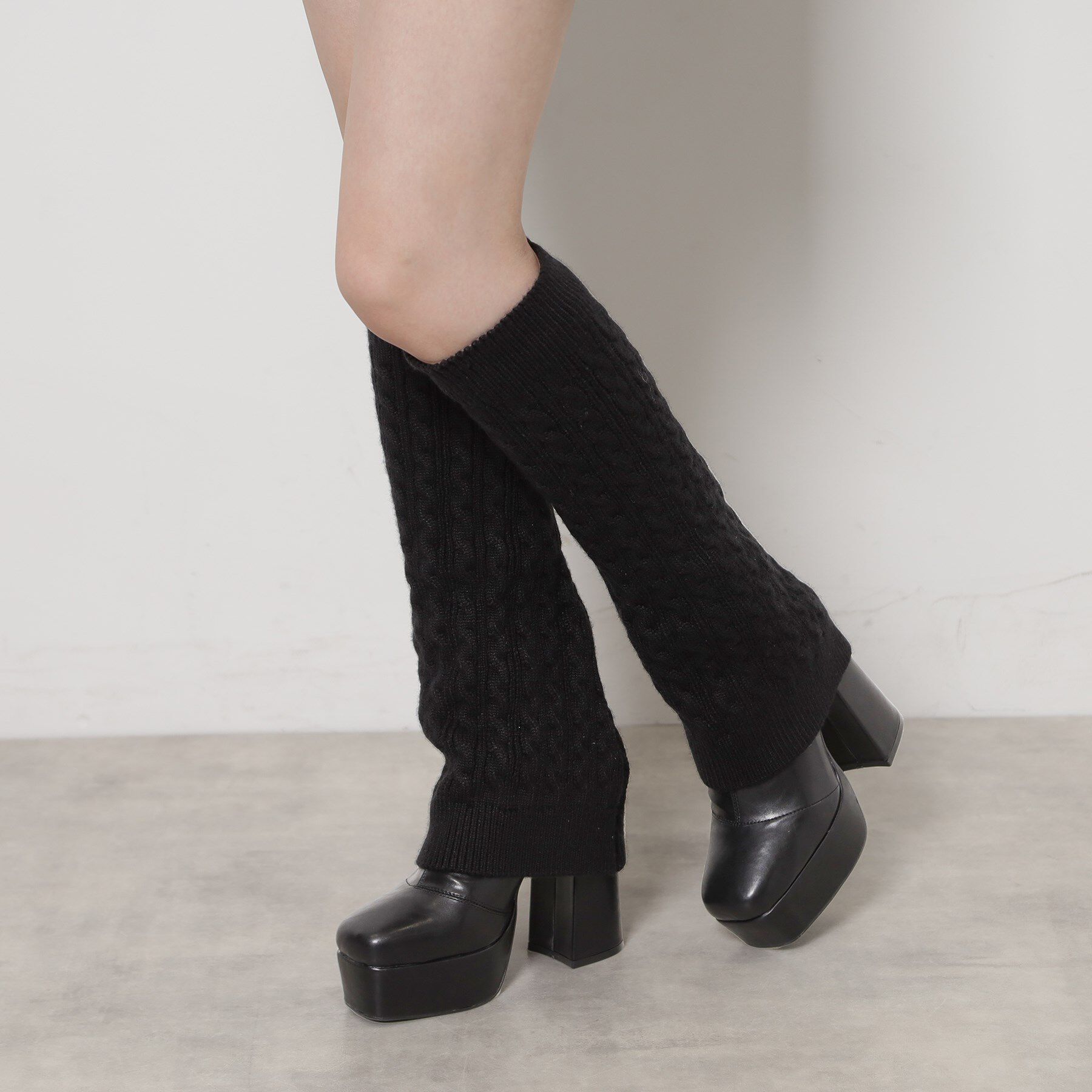 ESPERANZA「【ラク盛り／ロングブーツ】リピーター続出／脚長美脚 スクエアニットカバー付きロングブーツ」|ショートブーツ|