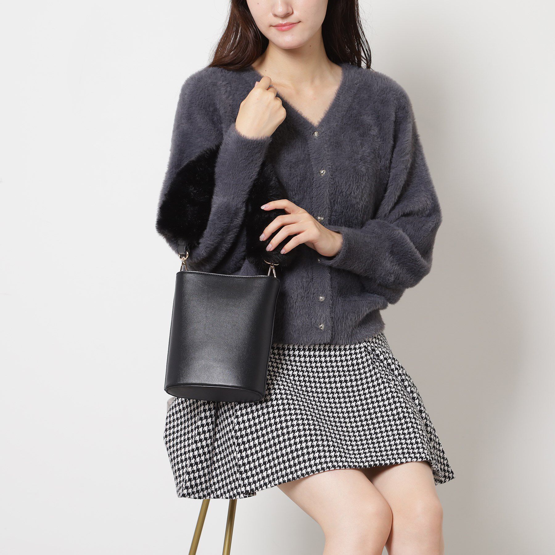 ESPERANZA「フェイクファーハンドル3WAYミニショルダーバッグ」|ショルダー・メッセンジャー|ブラック(919)