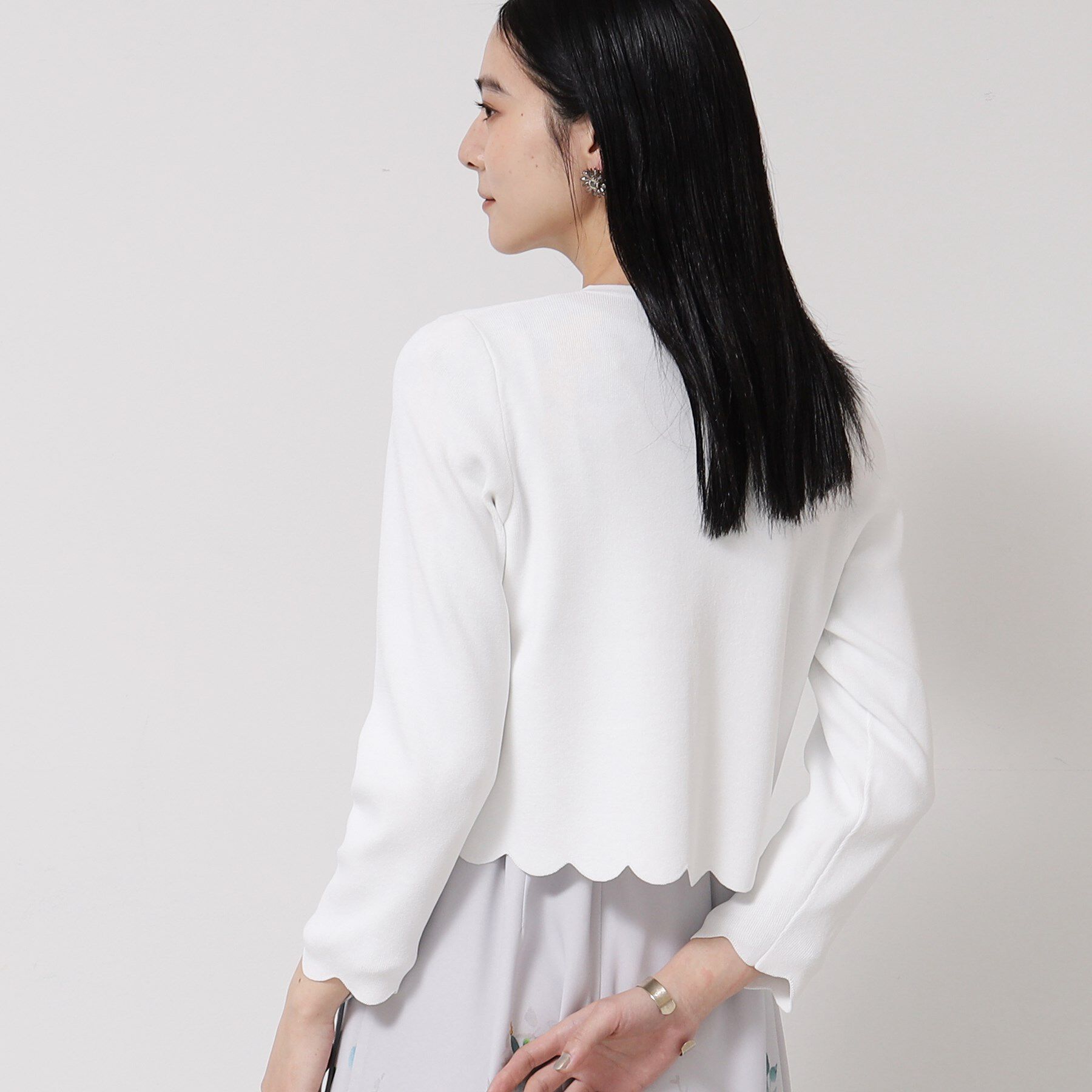 SunaUna「【接触冷感／アンサンブル可】裾スカラップニットボレロ」|カーディガン|