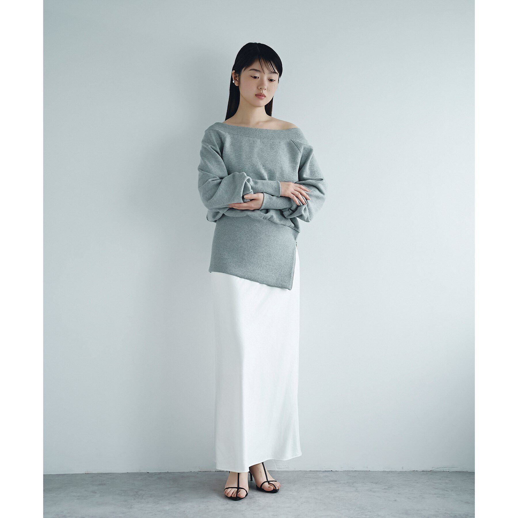 CODE A「【Re】off－shoulder sweat」|パーカー|